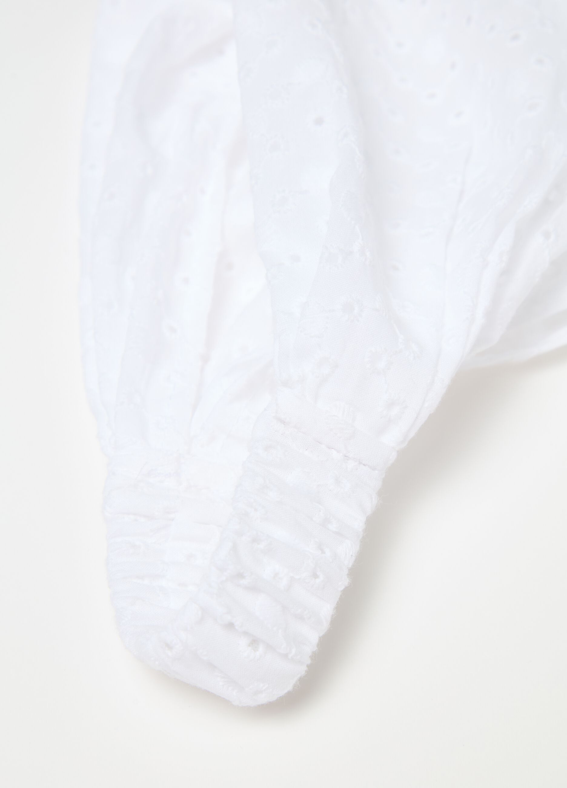 Bandana in broderie anglaise cotton