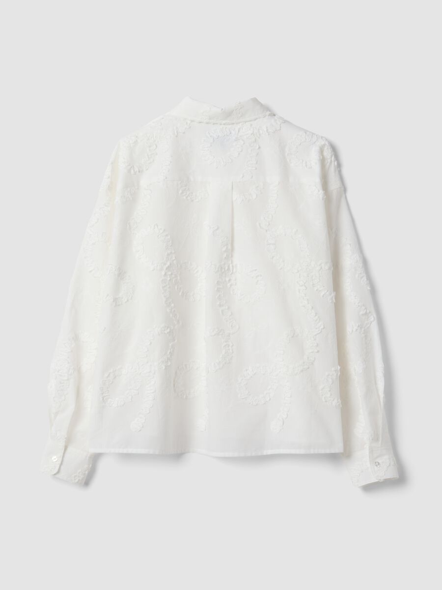 White pure cotton shirt with floral embroidery, regular fit_2