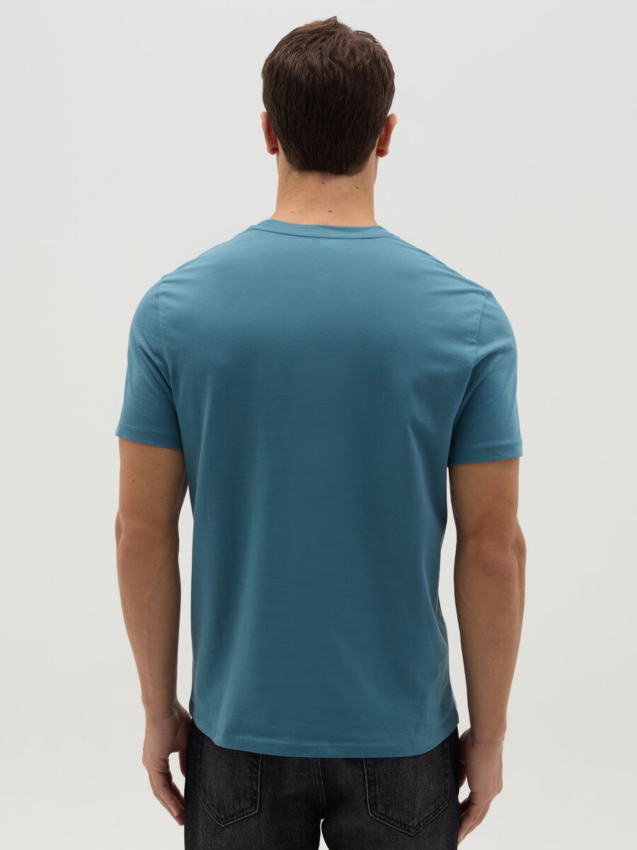 Organic cotton T-shirt with V neck_3