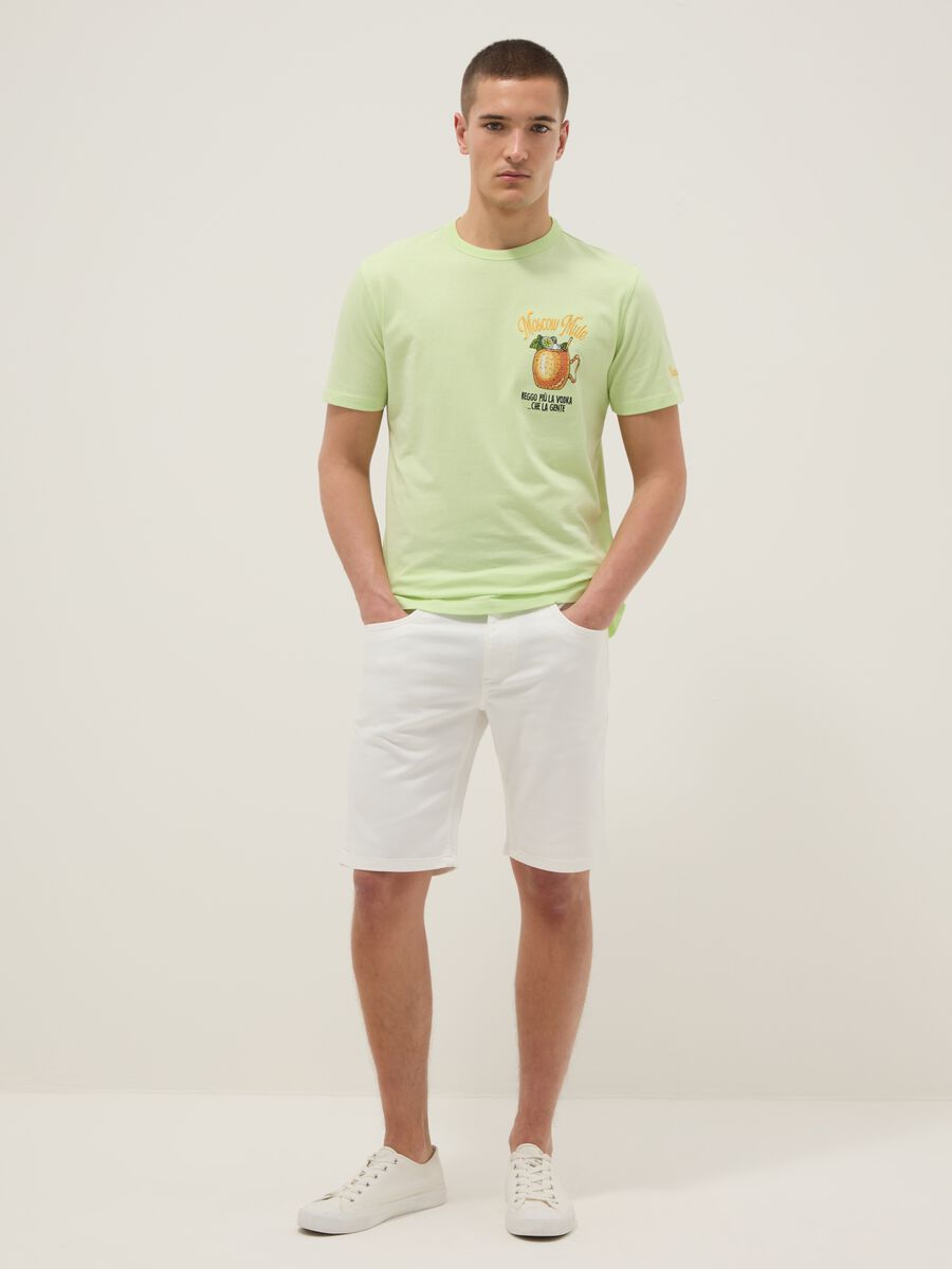Green pure cotton regular fit T-shirt with Moscow Mule prints_1