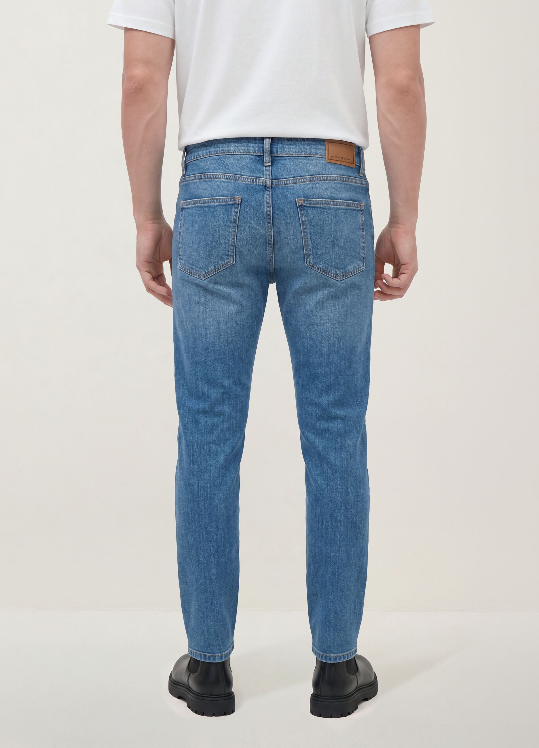 Light-wash slim-fit stretch cotton jeans