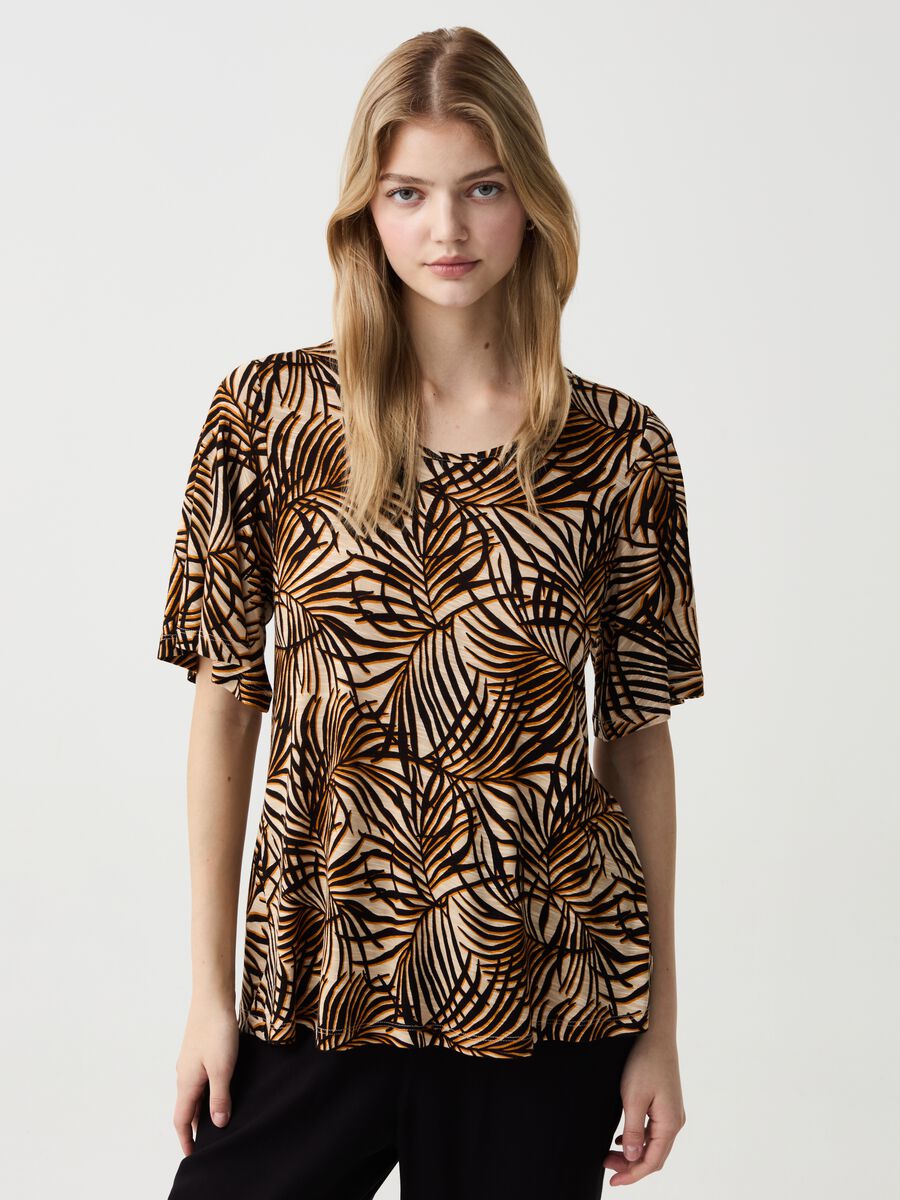 T-shirt with tropical foliage print_0