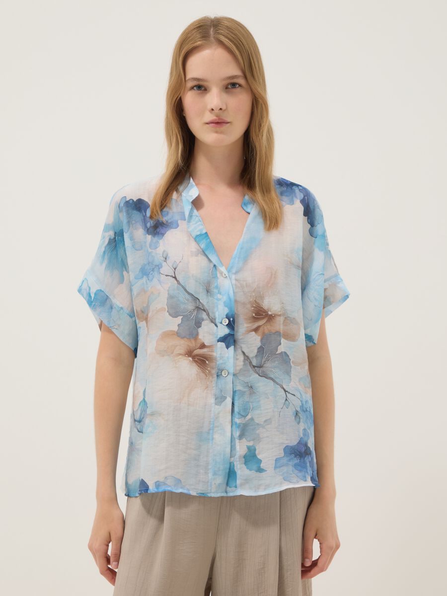Camicia azzurra in misto lyocell con stampa floreale_1