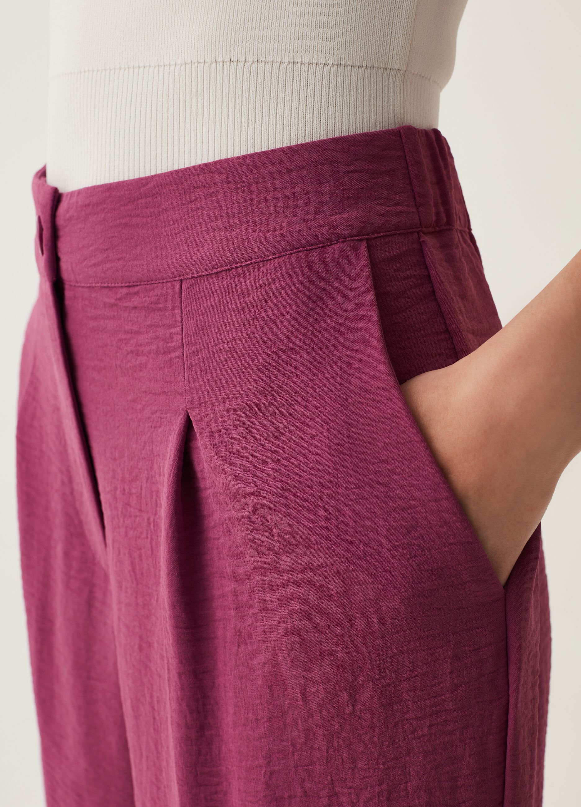 Pantalone a sigaretta in tessuto fluido_3
