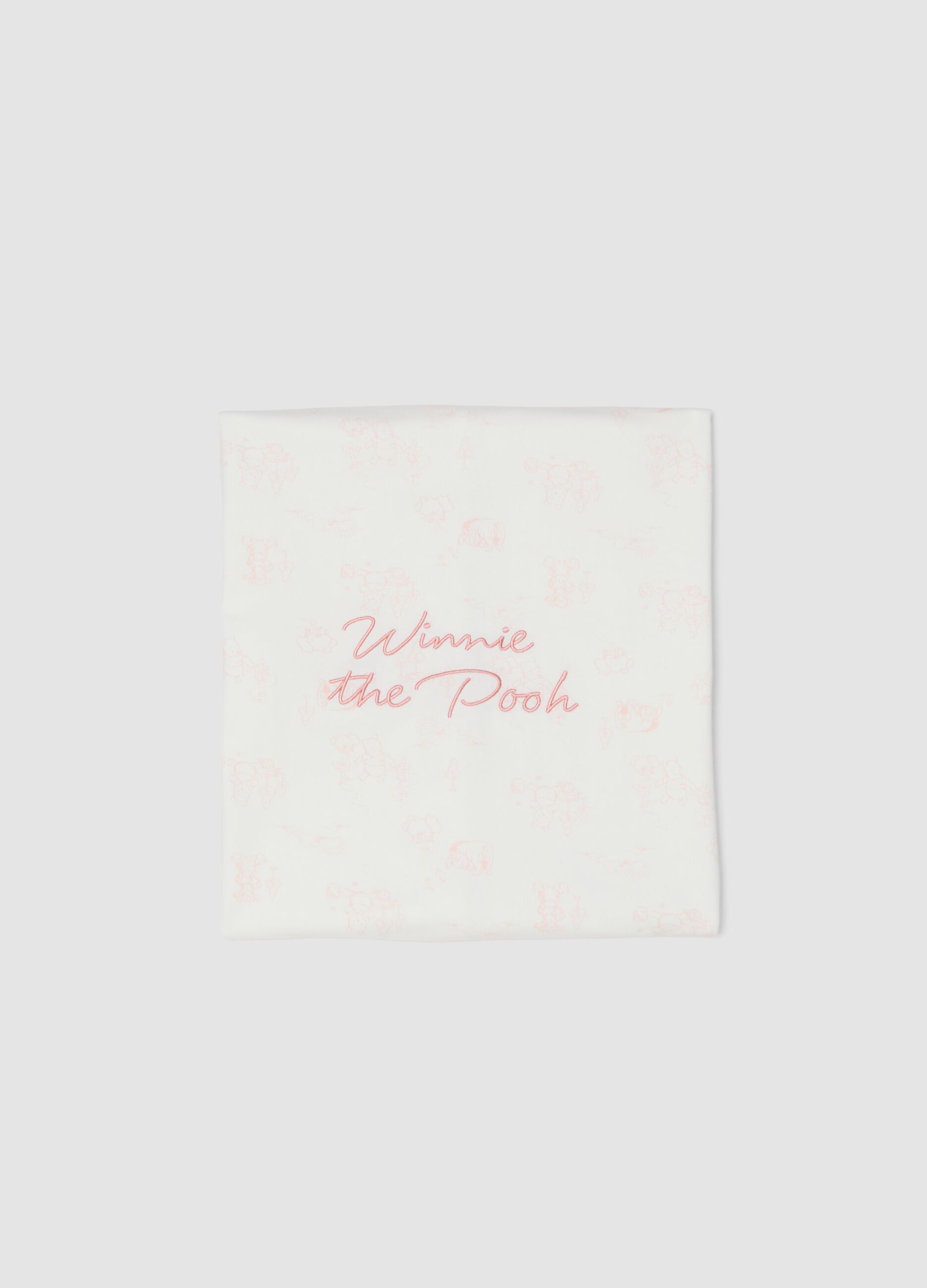 White organic cotton baby girl blanket with Winnie-the-Pooh
