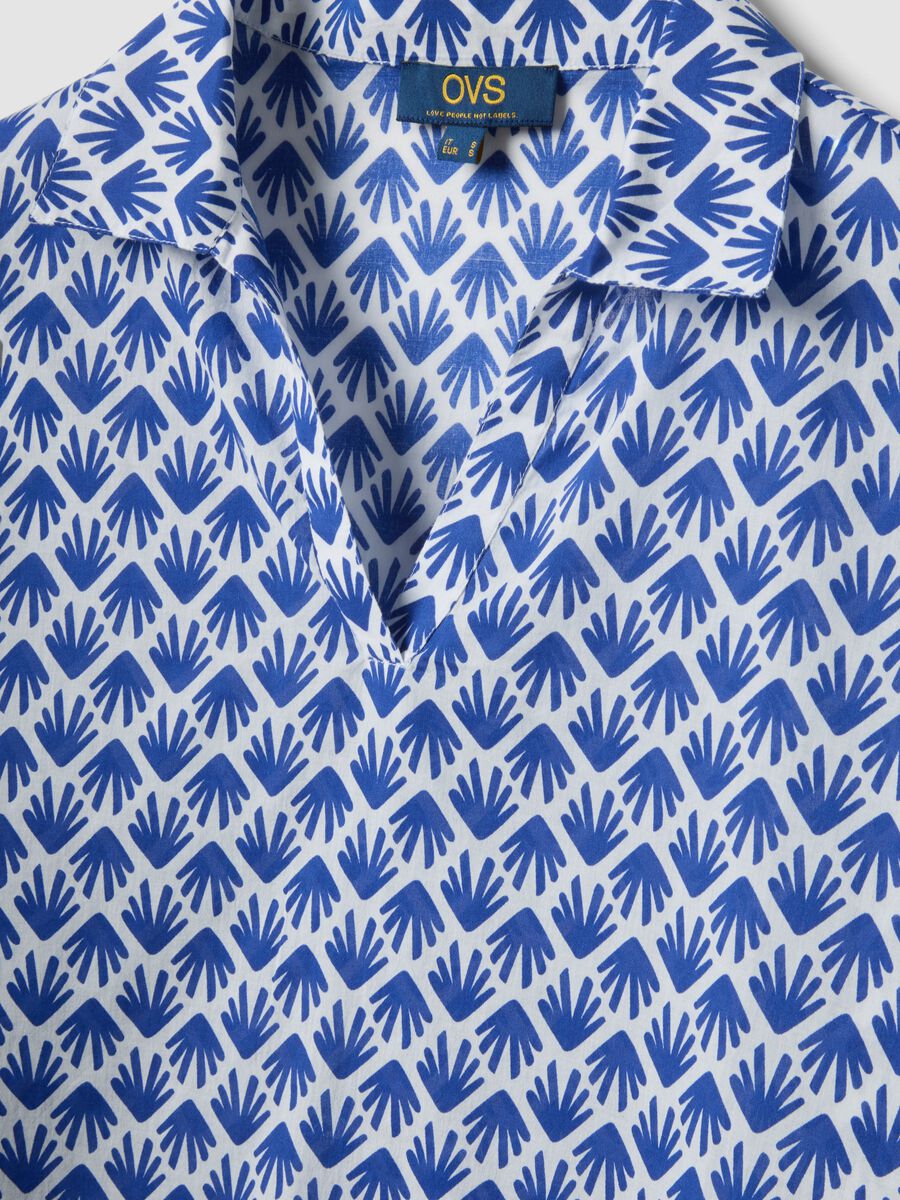 Multicoloured pure cotton shirt with pattern and V-neck_1