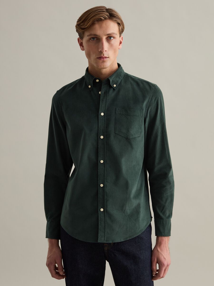 Corduroy shirt with button-down collar_0