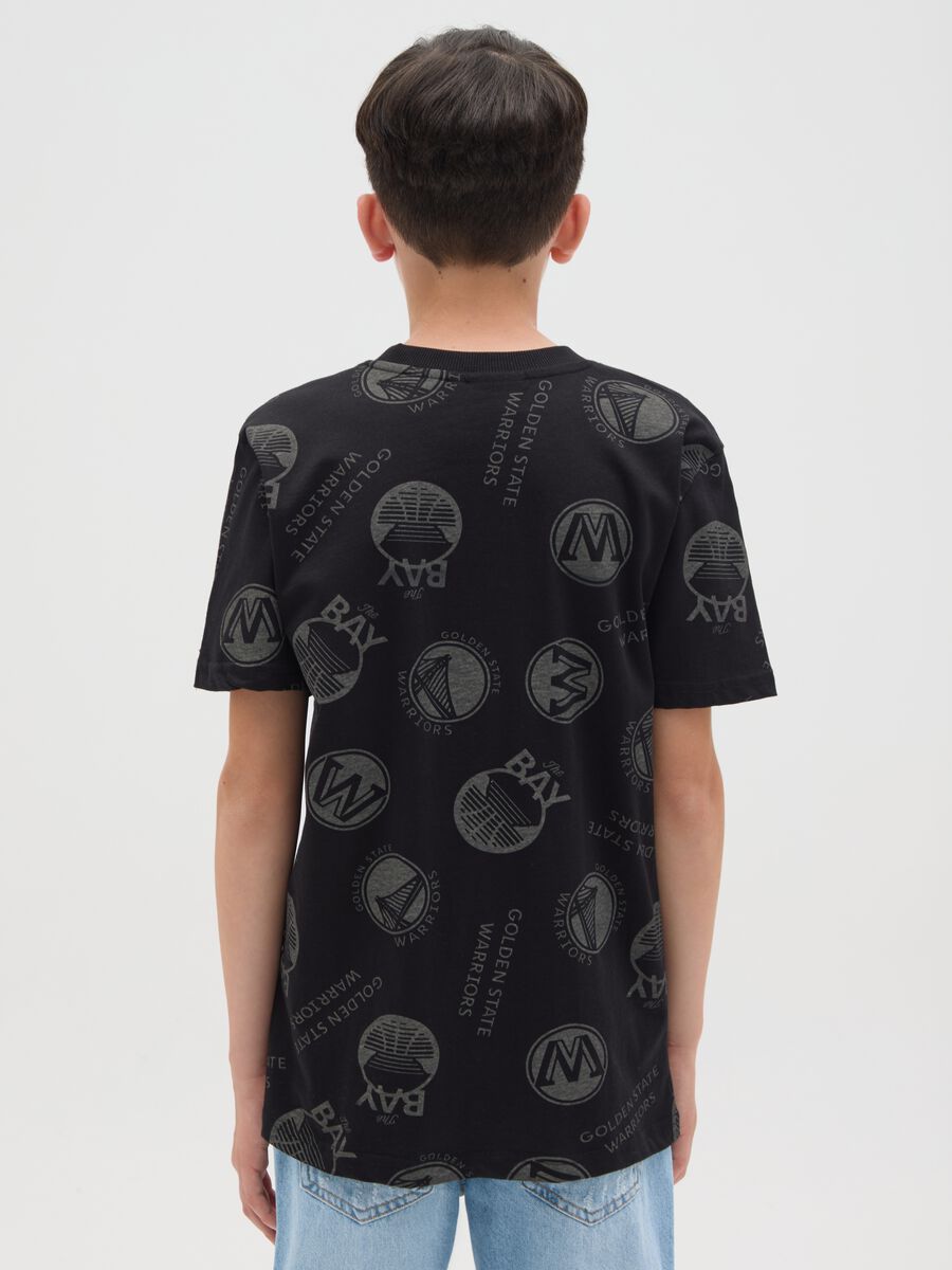 Boys’ oversized black T-shirt in 100% cotton with Golden State Warriors print_1