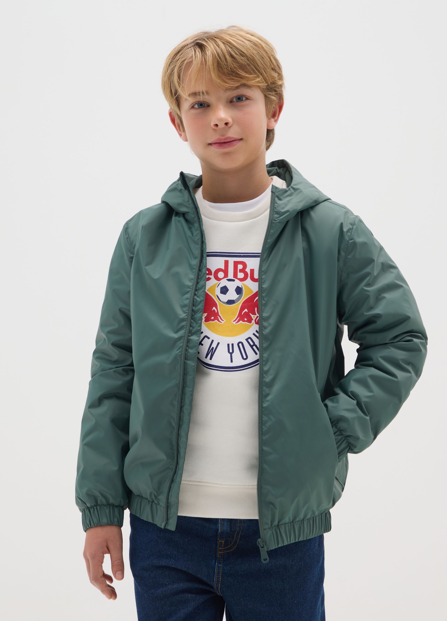 Boy's jacket in green water-repellent