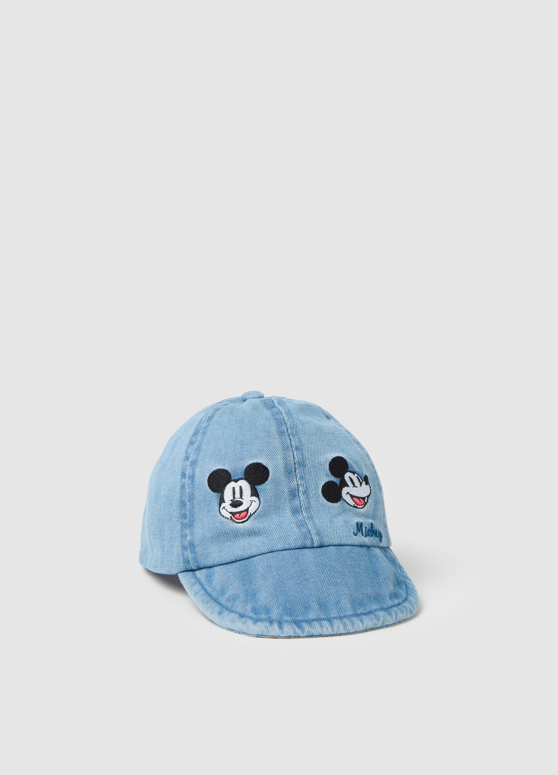 Boys’ light blue cap in 100% cotton with Mickey Mouse embroidery