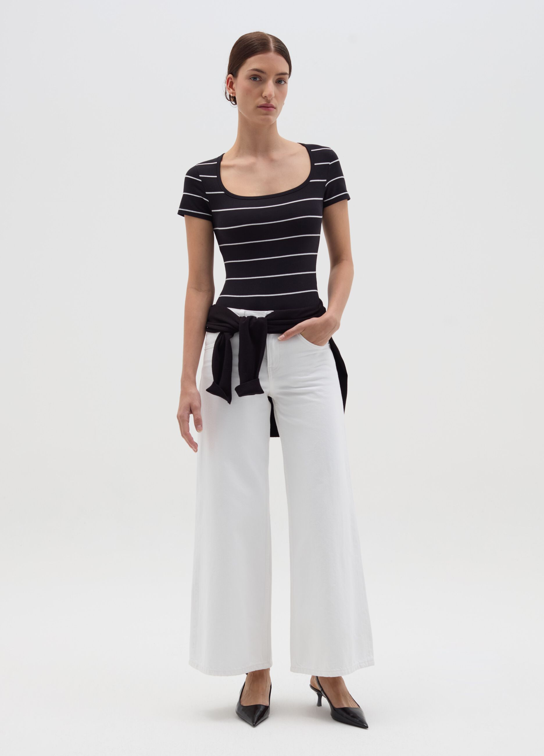 Striped bodysuit with short sleeves