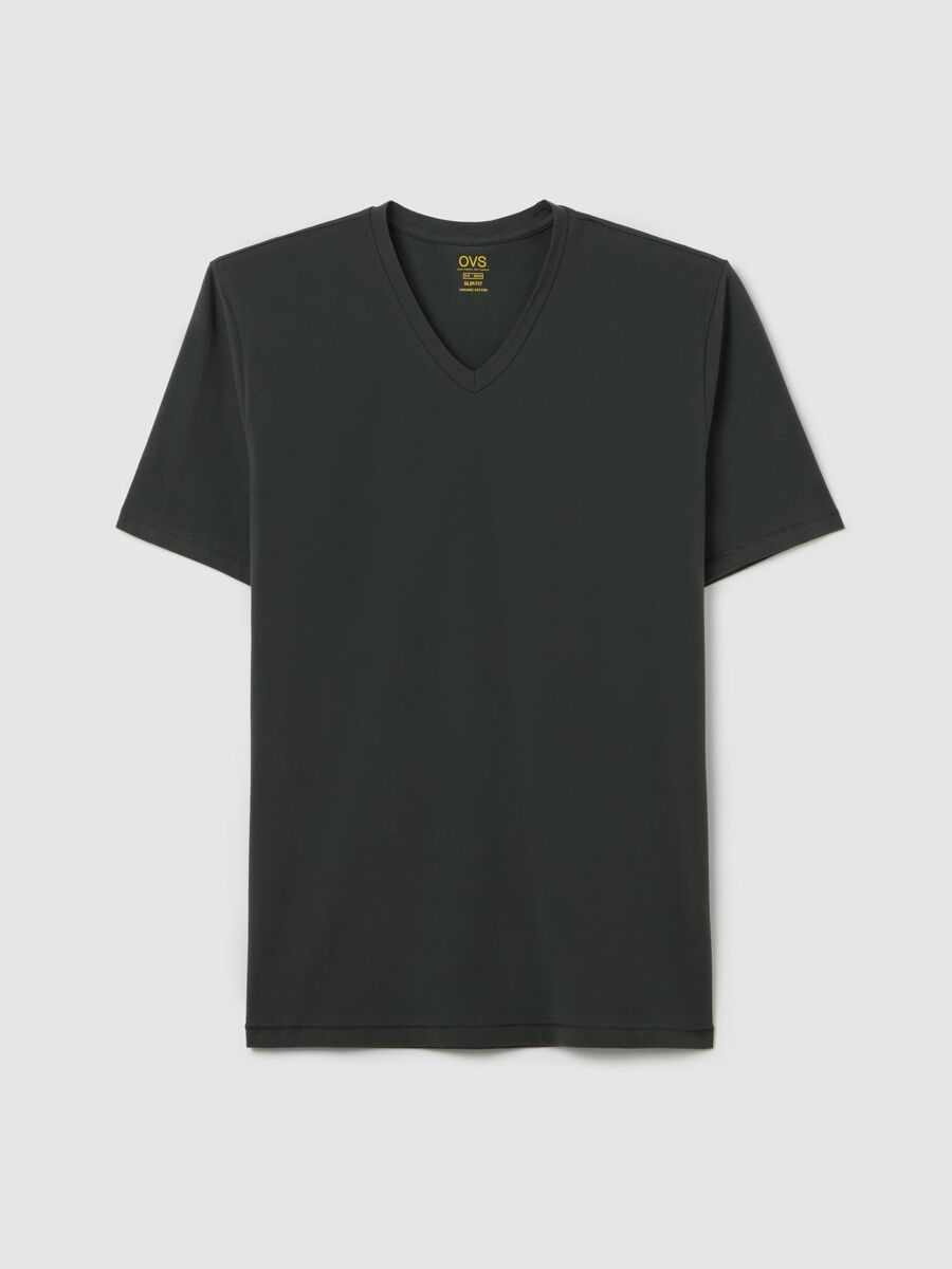 Slim-fit T-shirt in stretch cotton with V neck_4