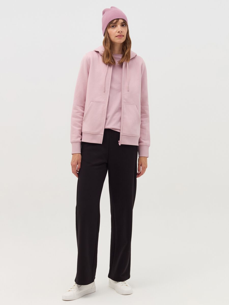 Essential sweatshirt with hood_1