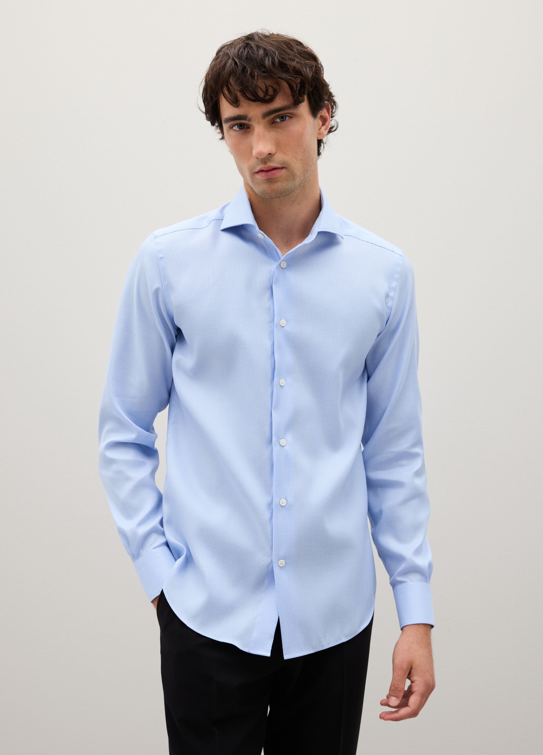 Slim fit blue cotton shirt