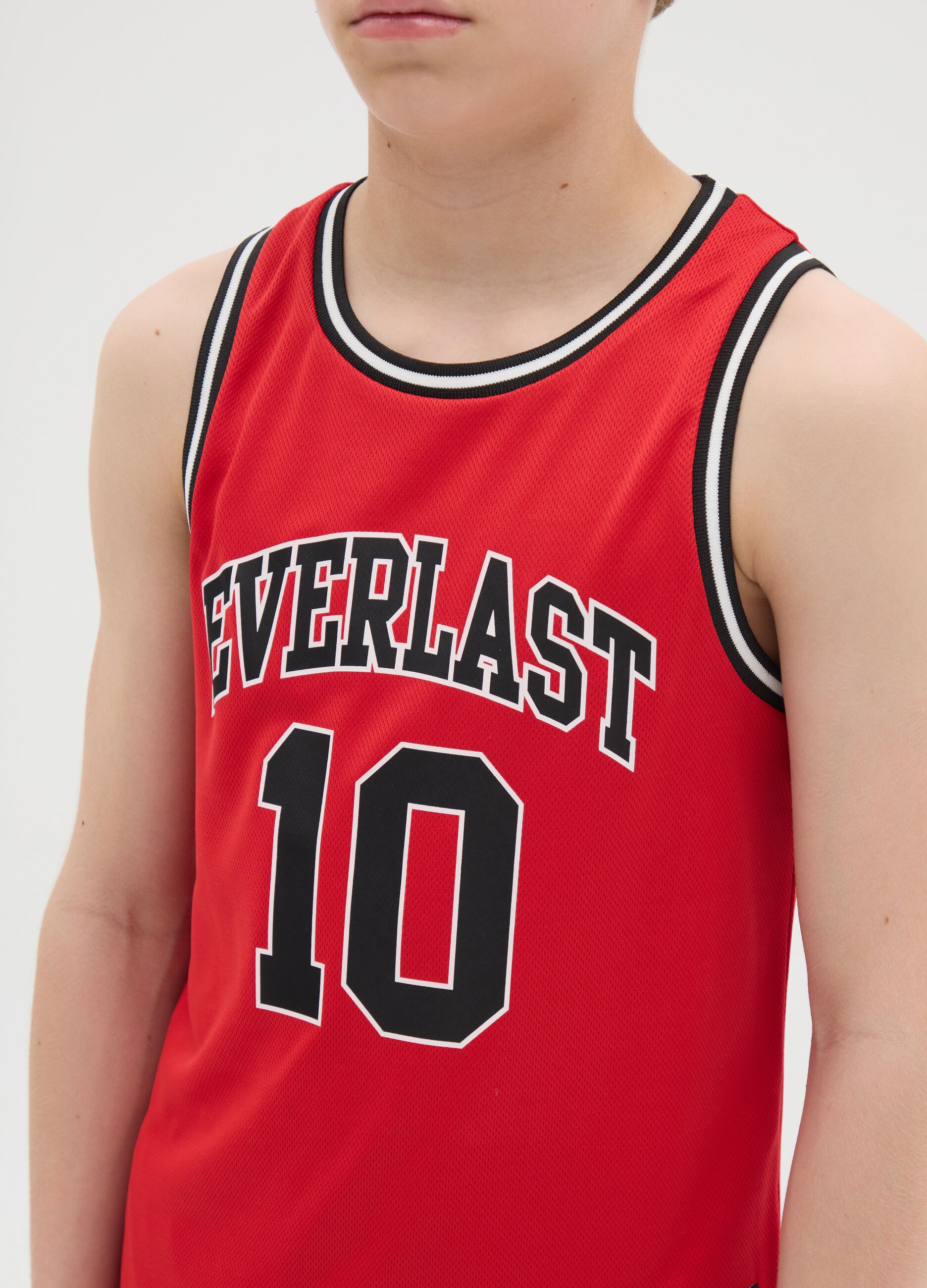 Boy's red regular fit tank top
