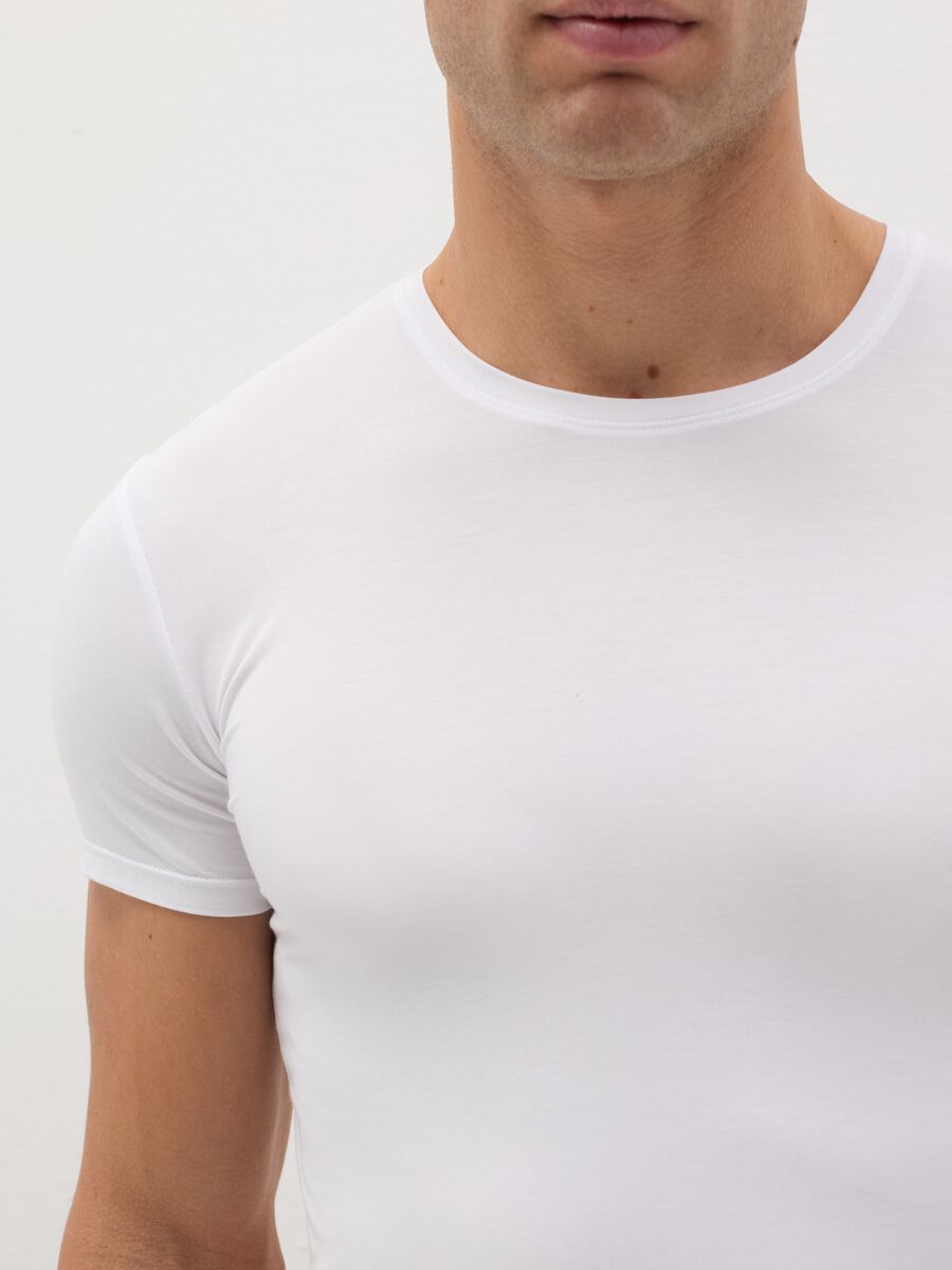 Stretch modal undershirt with round neck_1