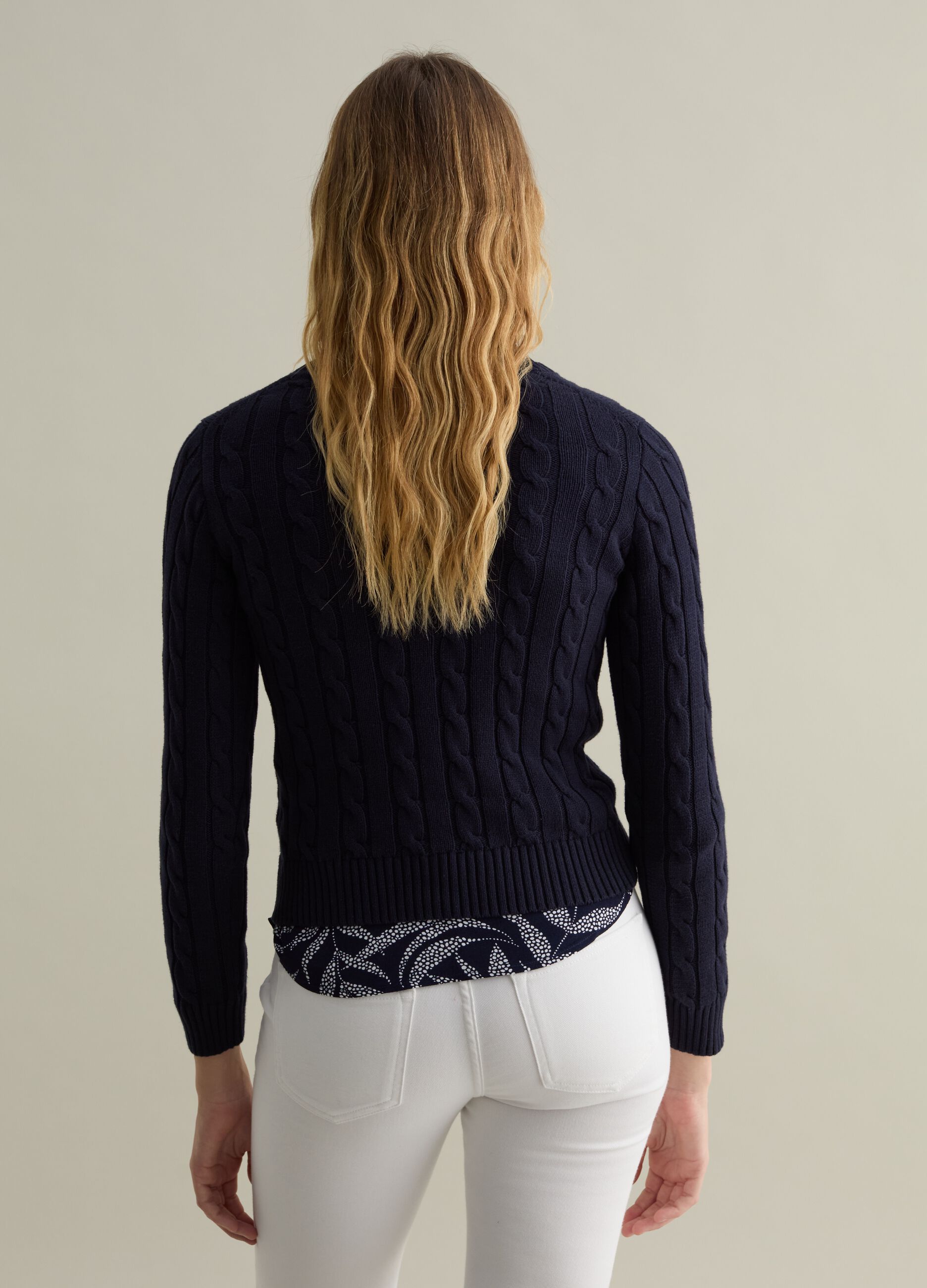 Ribbed pullover with cable-knit design