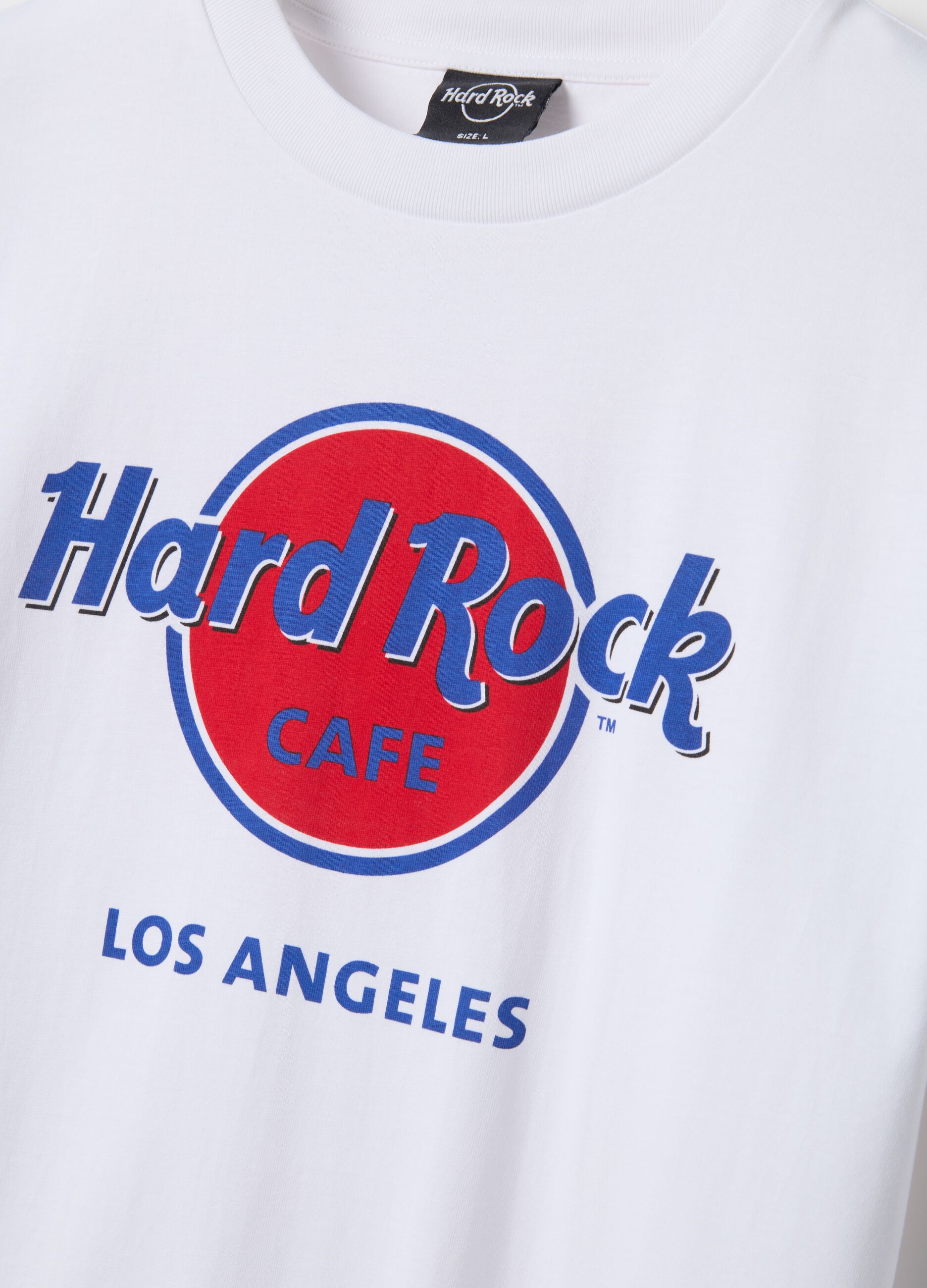 White pure cotton regular fit T-shirt with Hard Rock Cafe logo