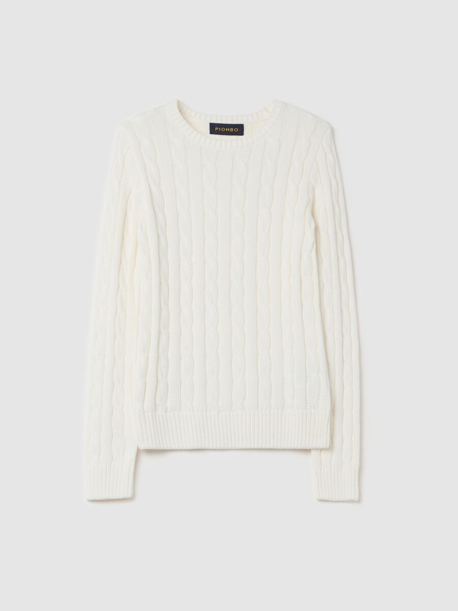 Ribbed pullover with cable-knit design_4