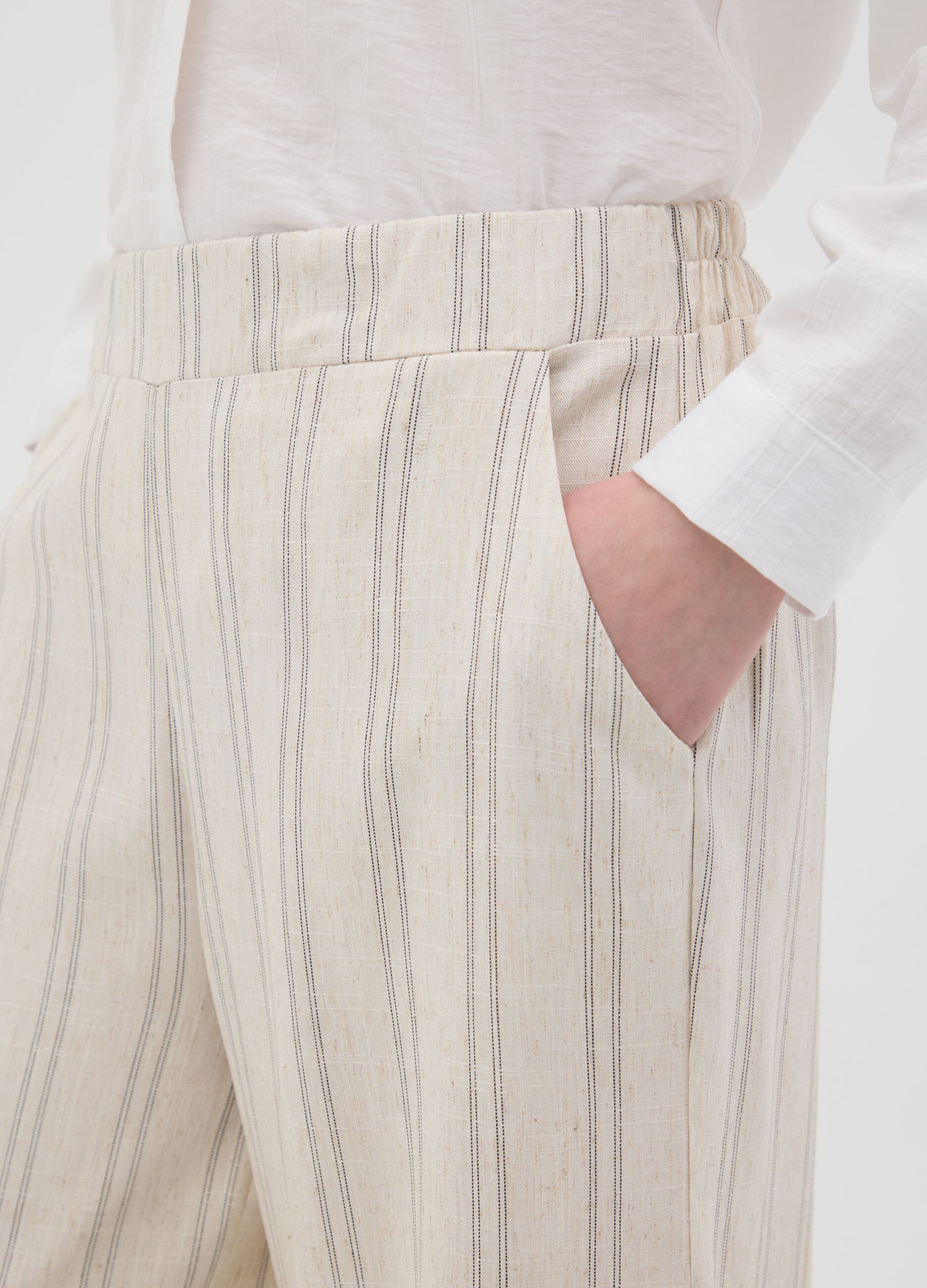 Women's Beige Regular Fit Trousers
