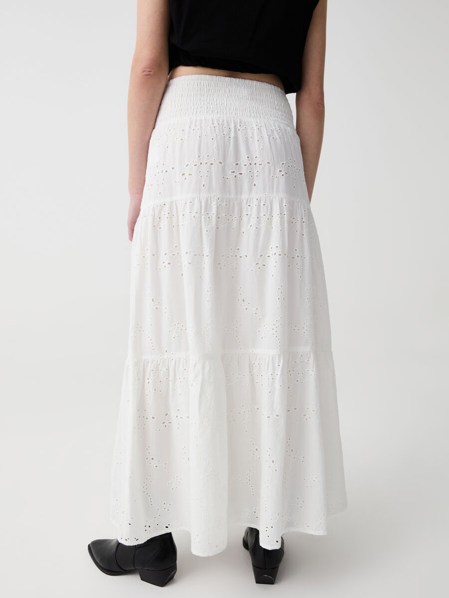 Long tiered skirt in broderie anglaise_2