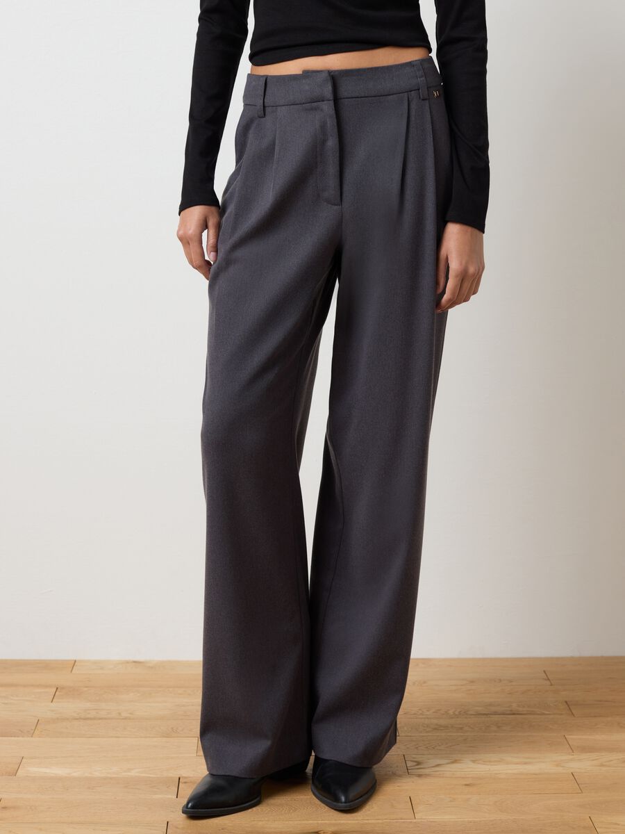 Pantaloni grigi slim fit_1