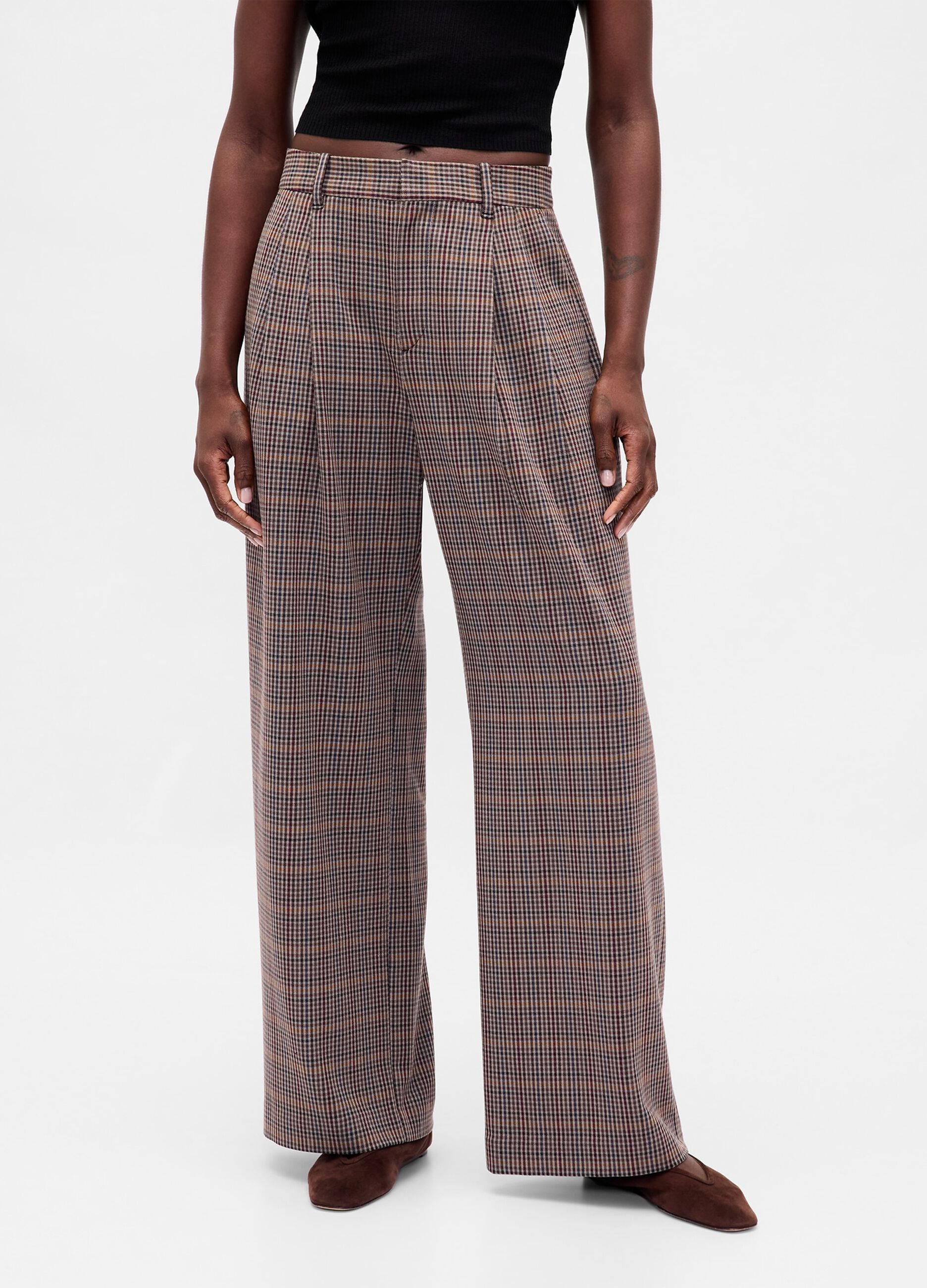 Brown stretch fabric trousers