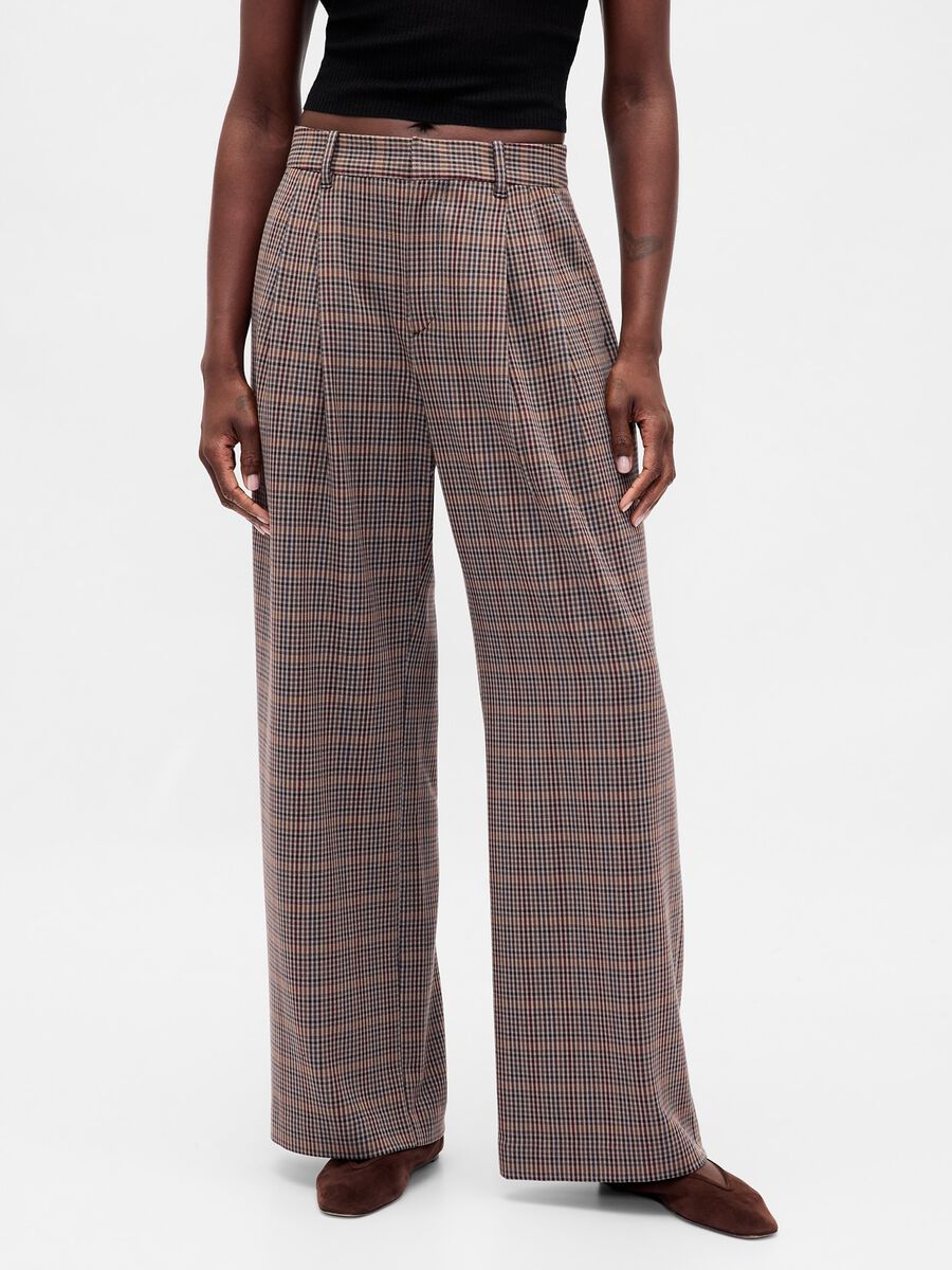 Brown stretch fabric trousers_1