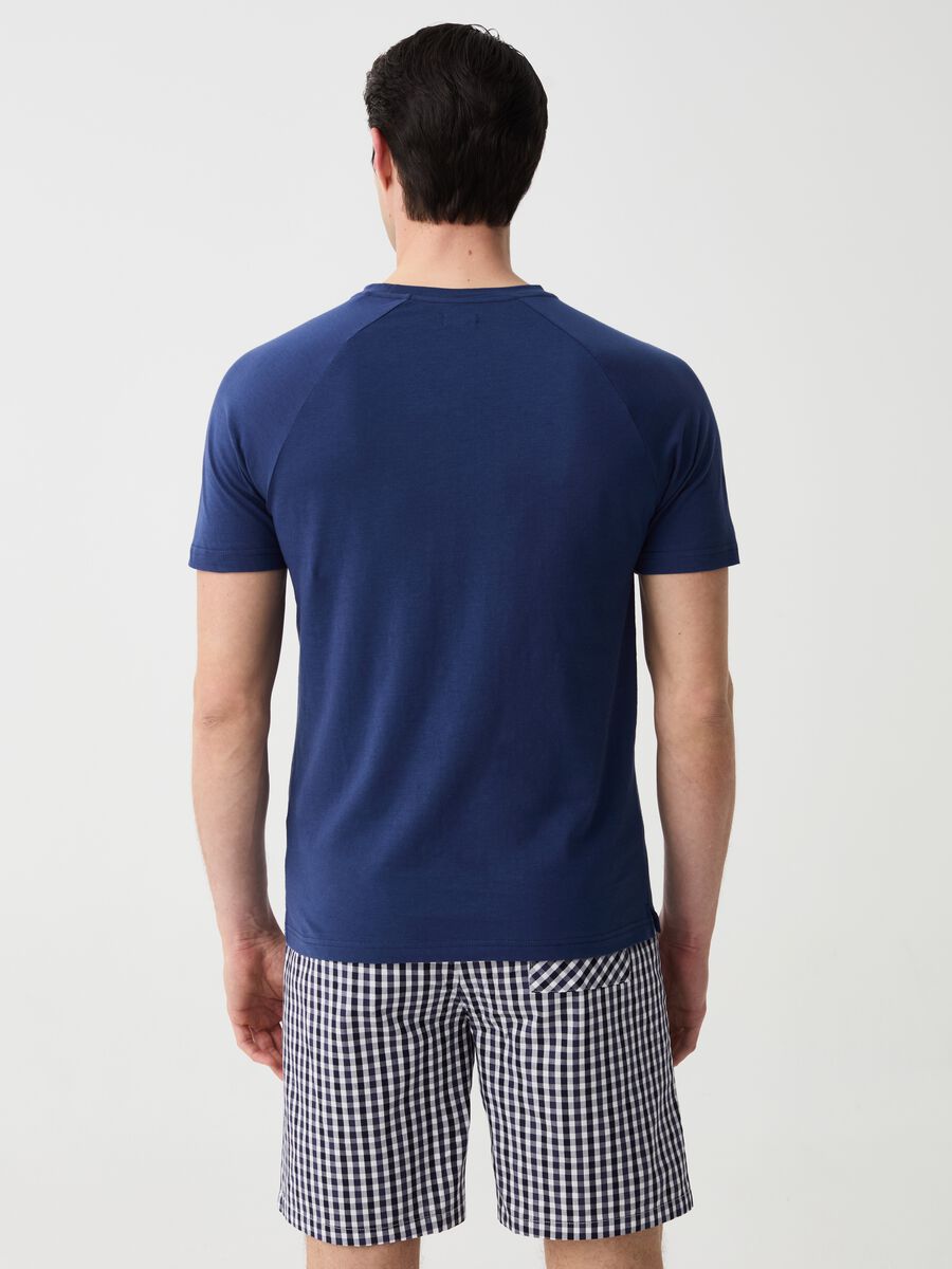 Short pyjamas with round neck with V detail_2