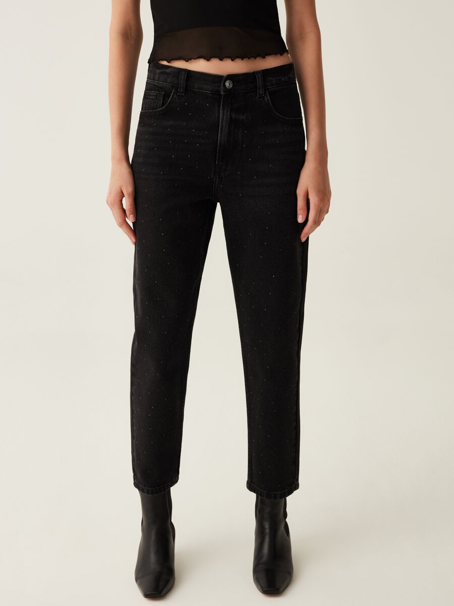 Jeans mom fit con strass_1