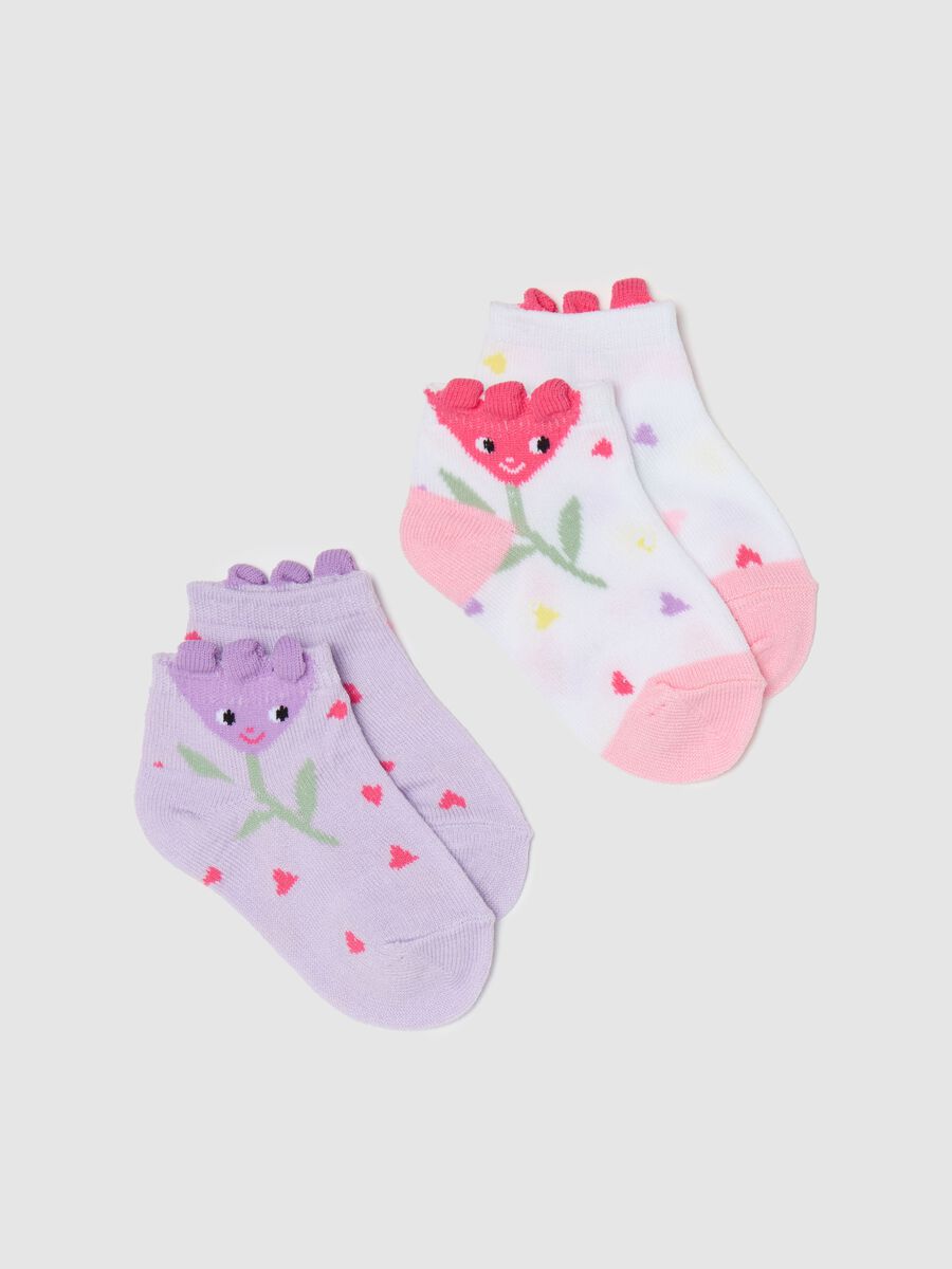 Two-pair pack short socks with flowers design_0
