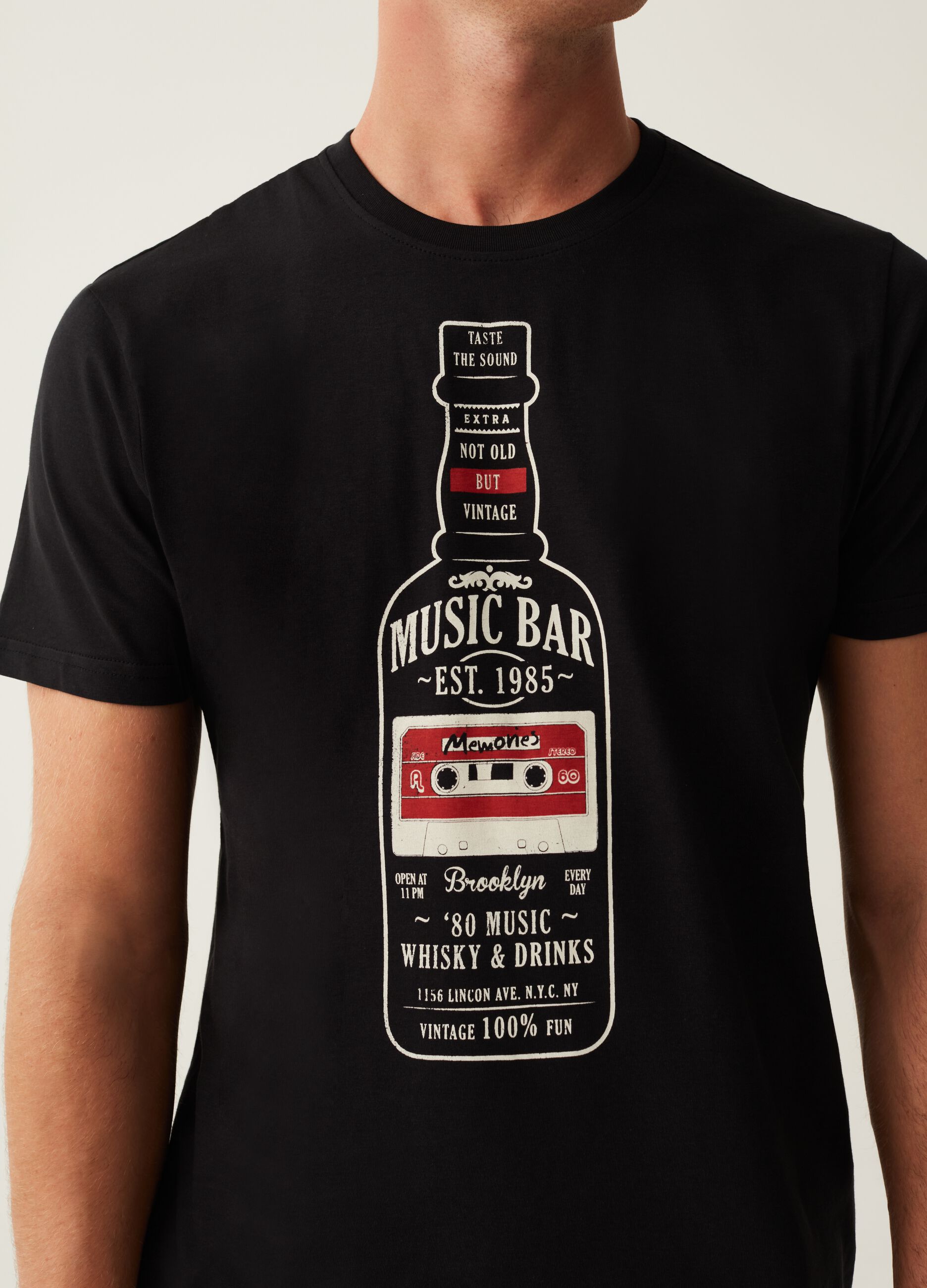 T-shirt in cotone con stampa whisky_3