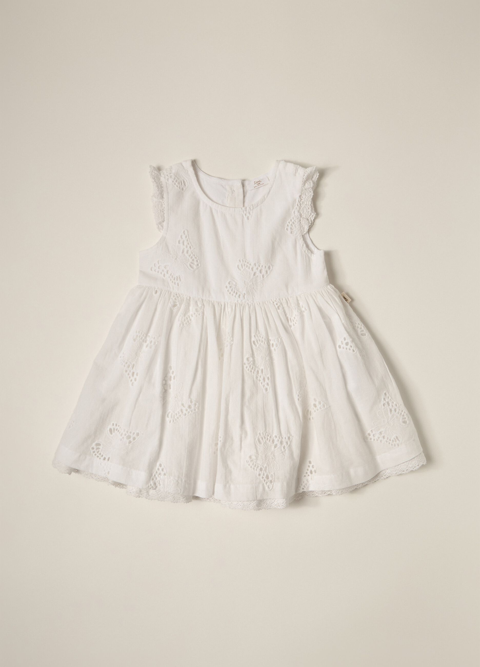 IANA newborn girl dress in 100% cotton broderie anglaise