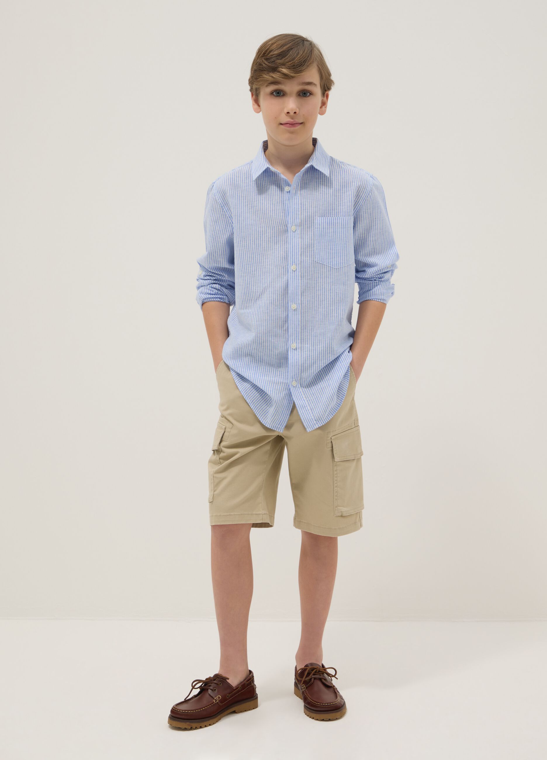 Beige stretch cotton cargo shorts for boys with regular fit