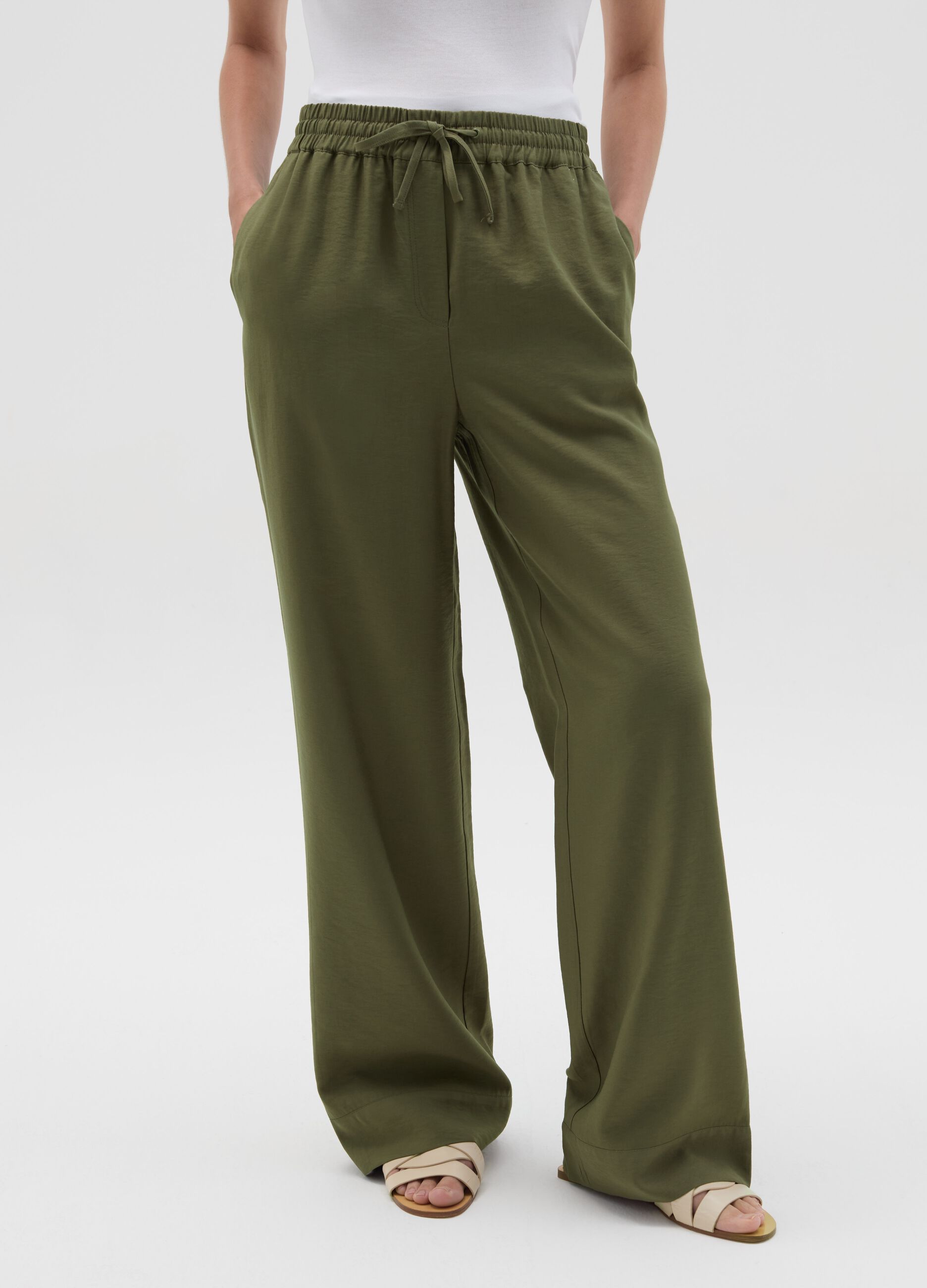 Pantalone fluido con coulisse