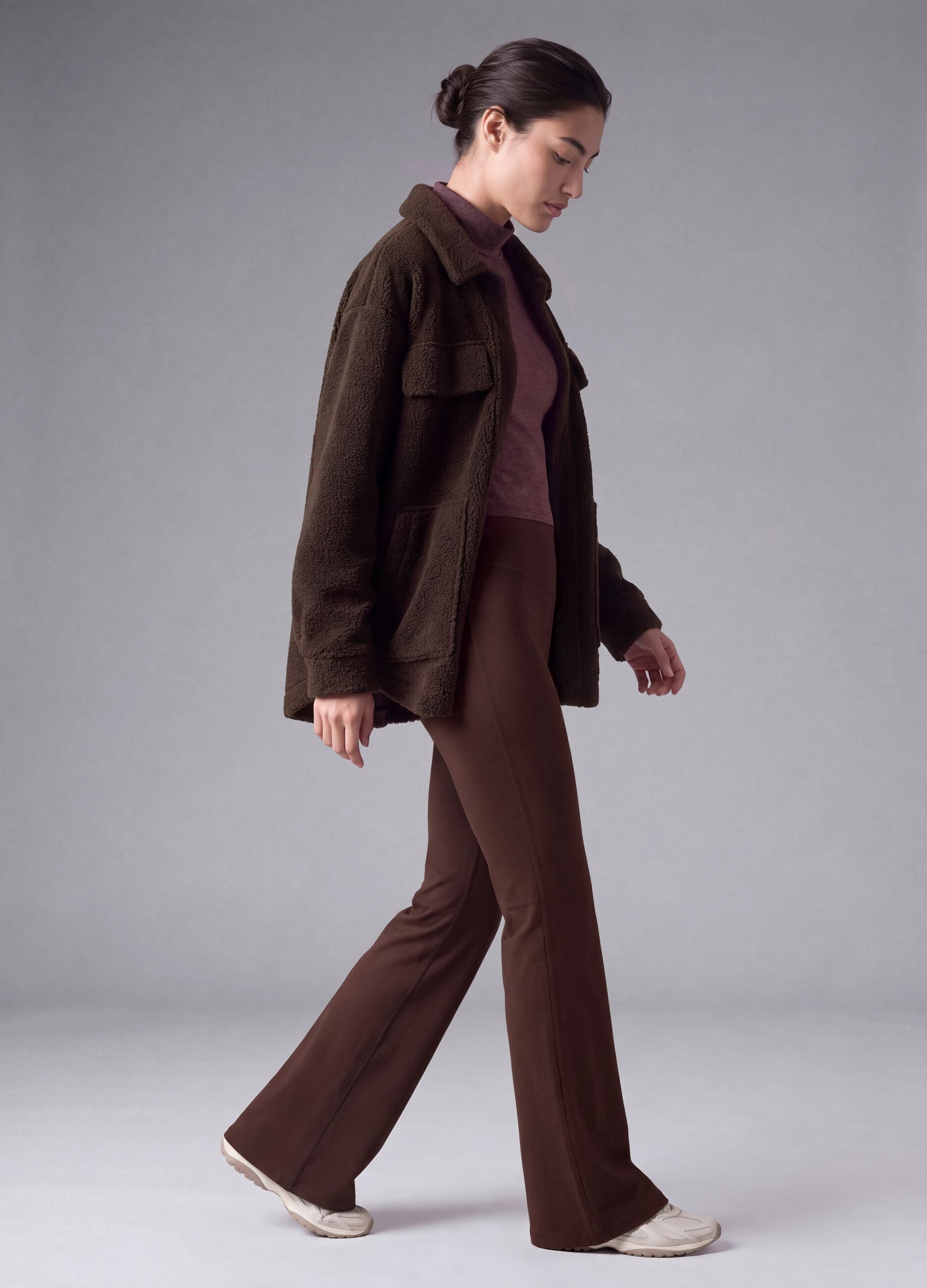 Leggings marroni flare in tessuto elasticizzato traspirante ALTAVIA STUDIO