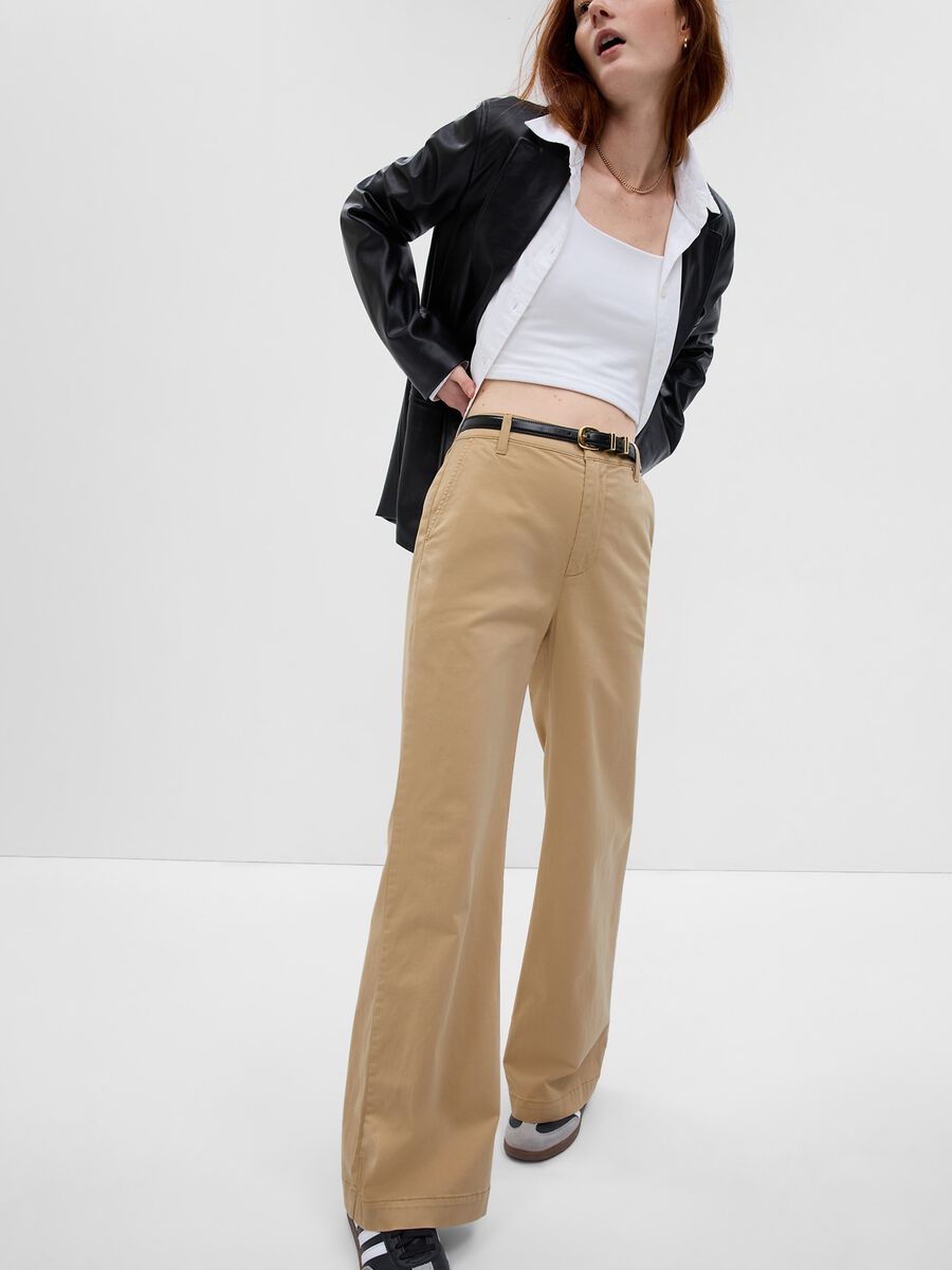 Pantaloni flare fit in cotone stretch_0
