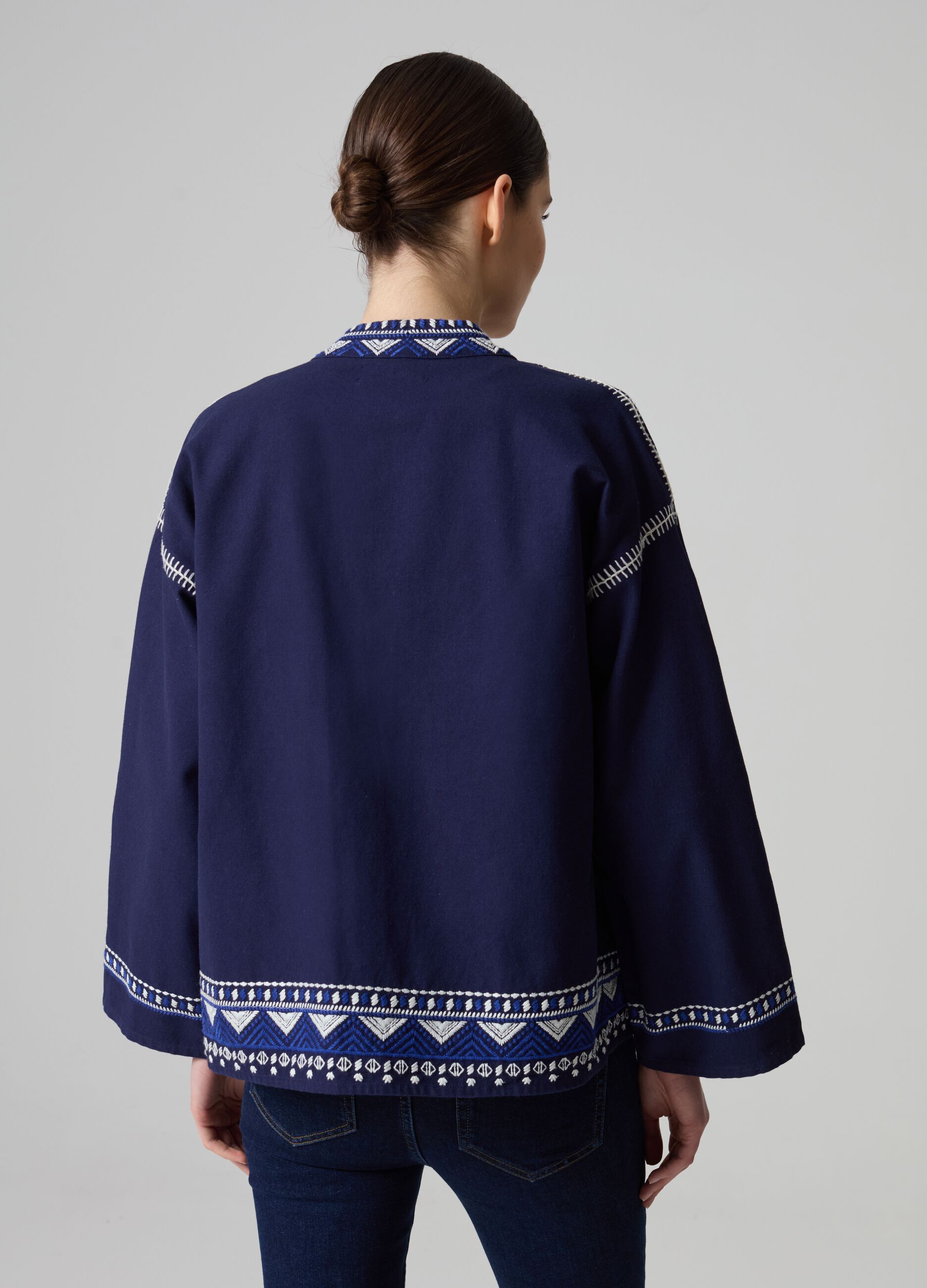 Giacca kimono con applicazioni etniche