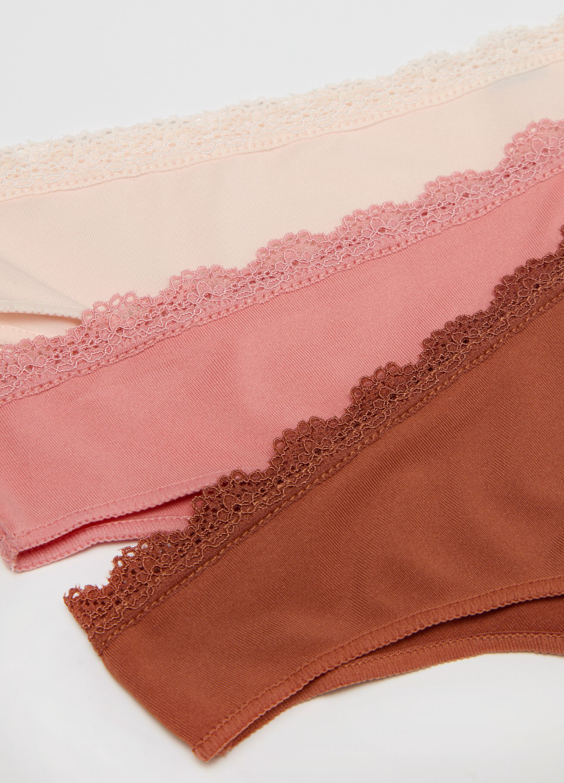 Three-pack Brazilian-cut briefs with lace