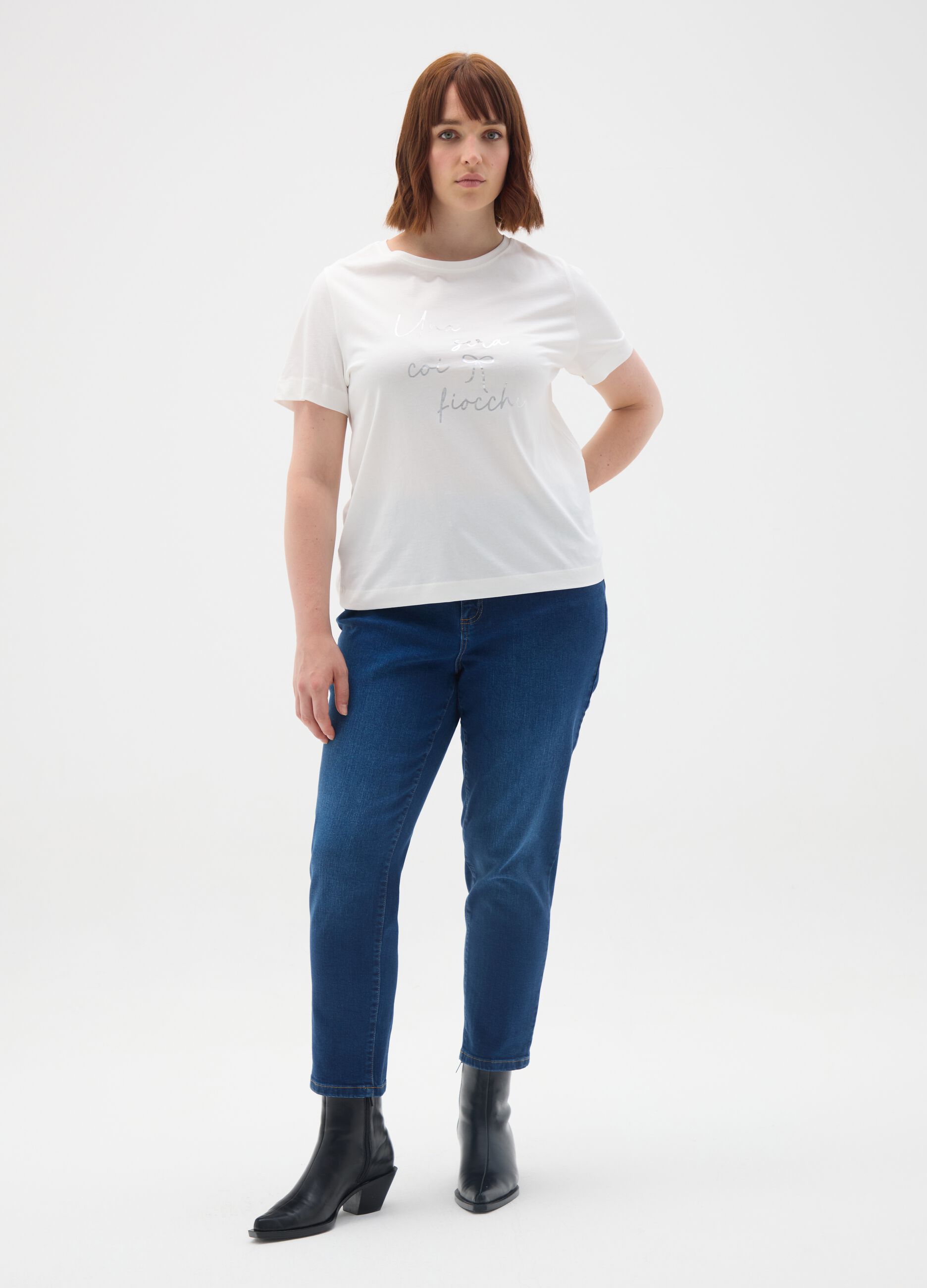 White pure cotton T-shirt regular fit with embroidered text