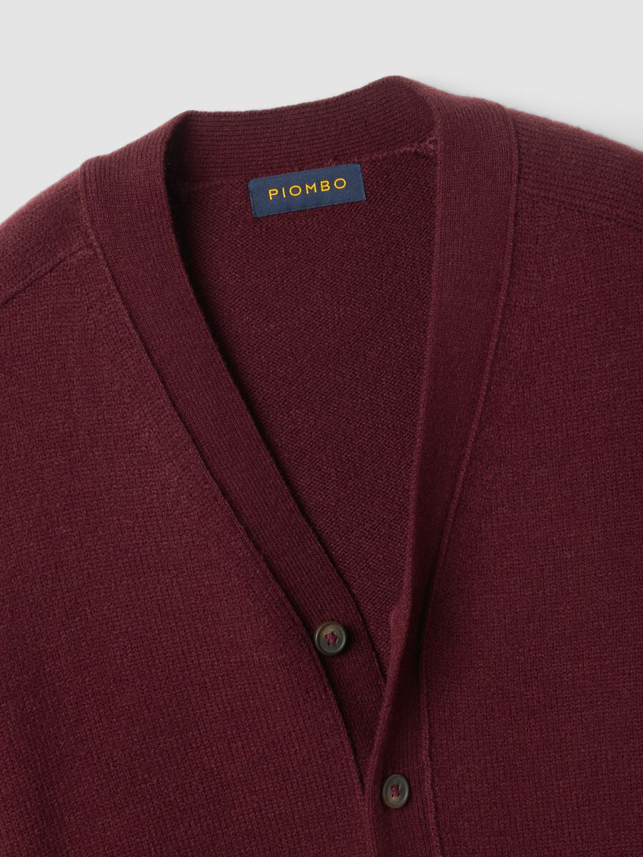 Cardigan rosso in misto lana con scollo profondo a V_5