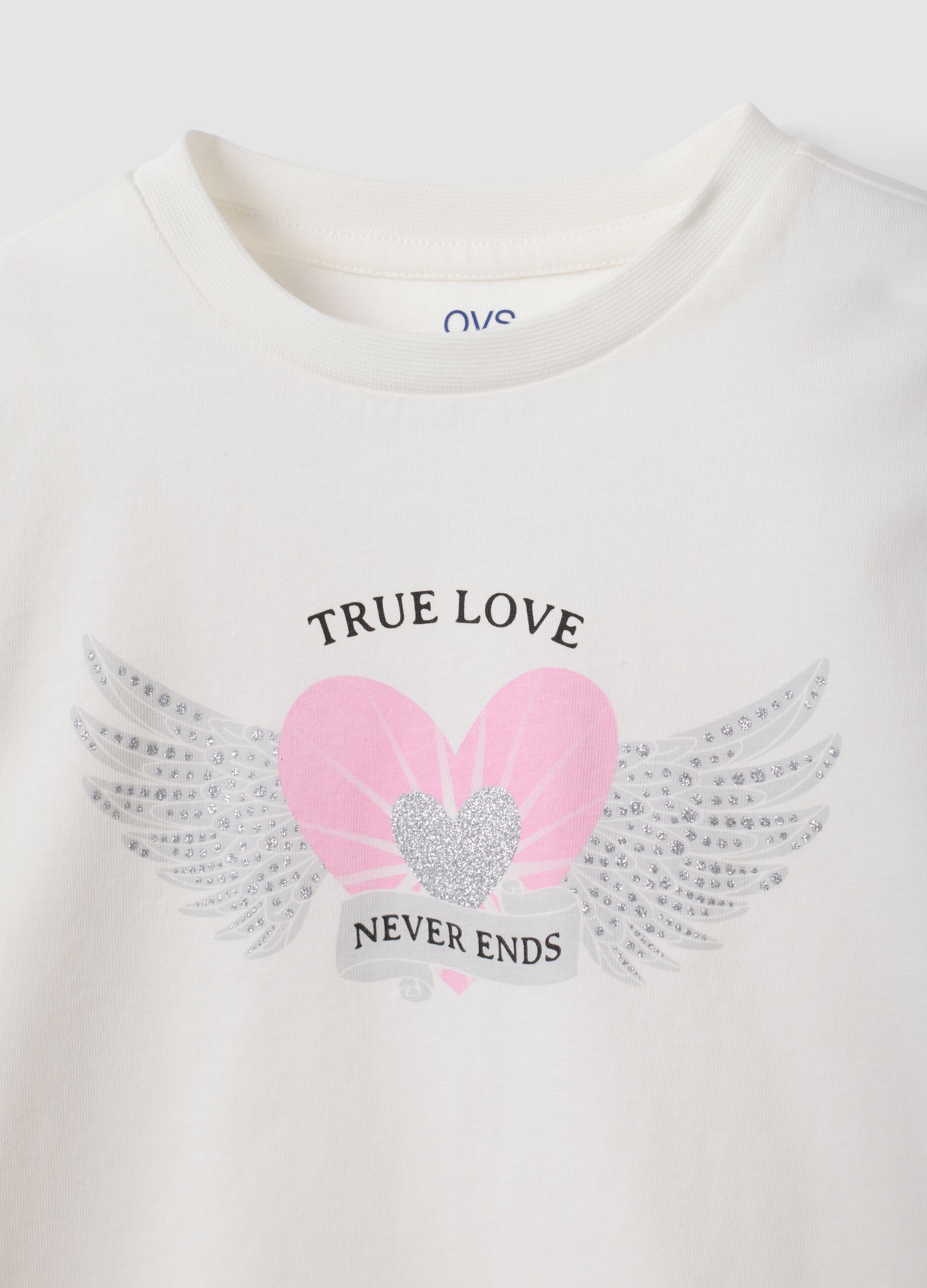 T-shirt bianca in puro cotone organico con stampa cuore e ali per bambina