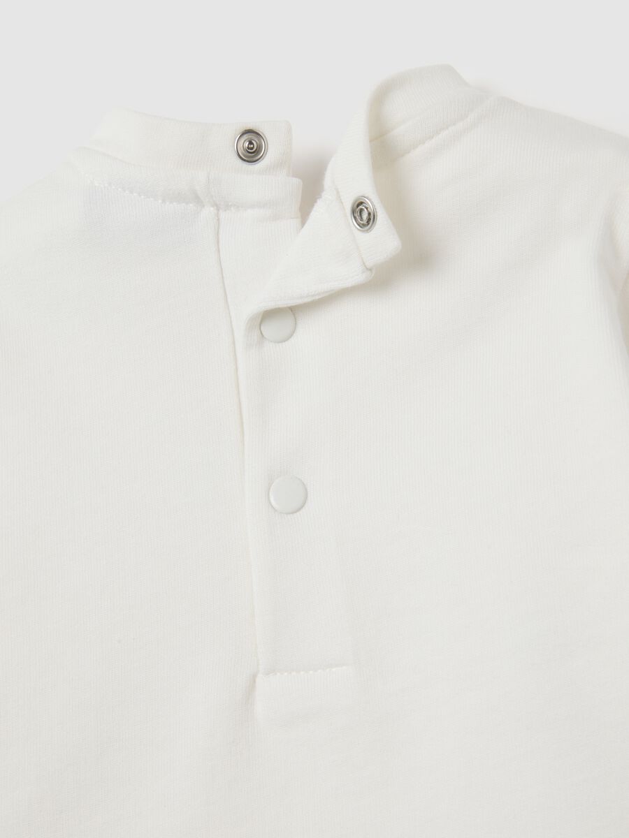 Children's top and trousers set in pure white and grey cotton_3