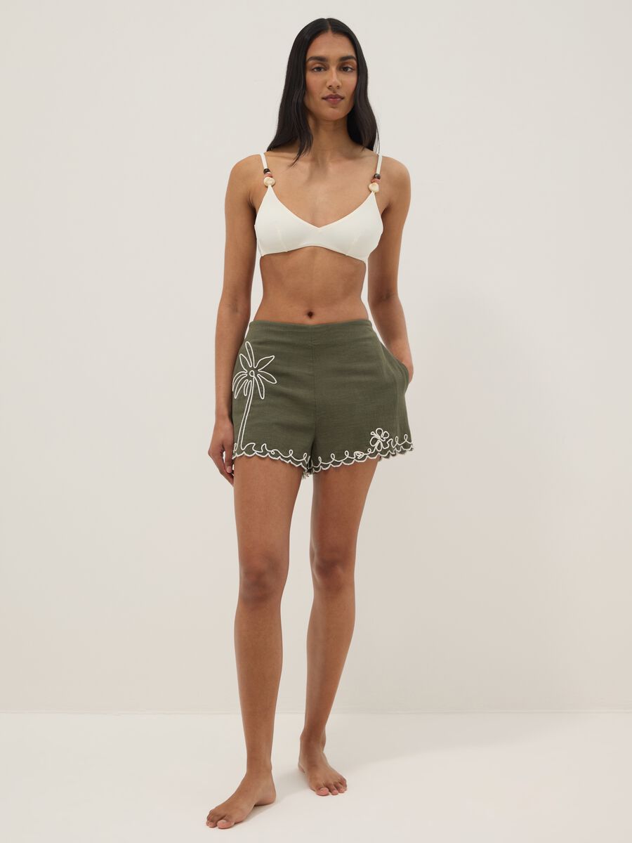 Shorts in puro cotone verde regular fit con ricami_0