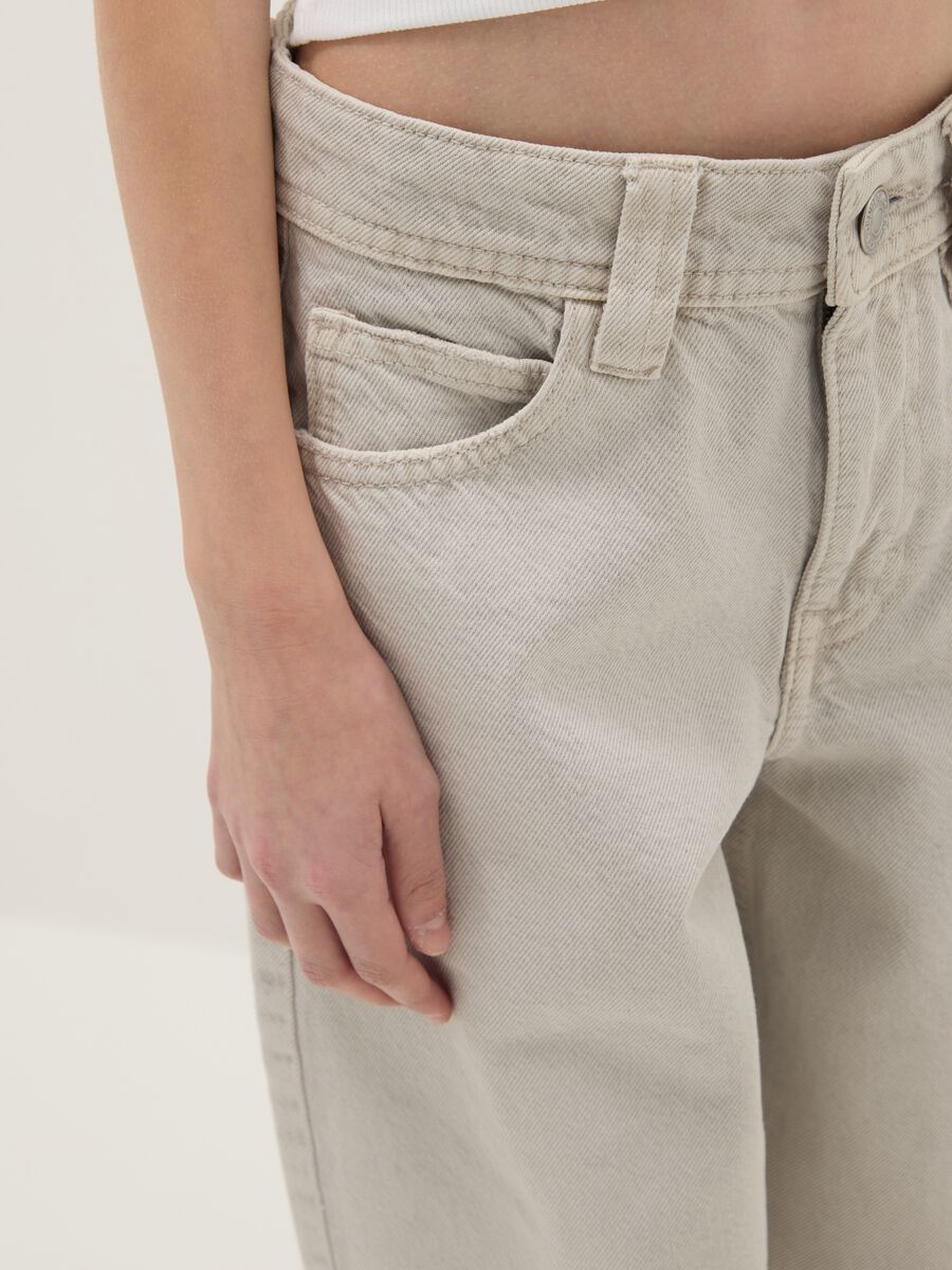 Grey pure cotton balloon fit jeans for girls_2