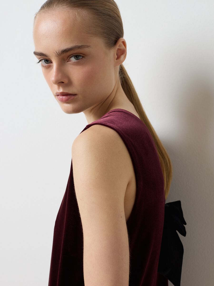 Red Velvet Sleeveless Slim Fit Dress_3