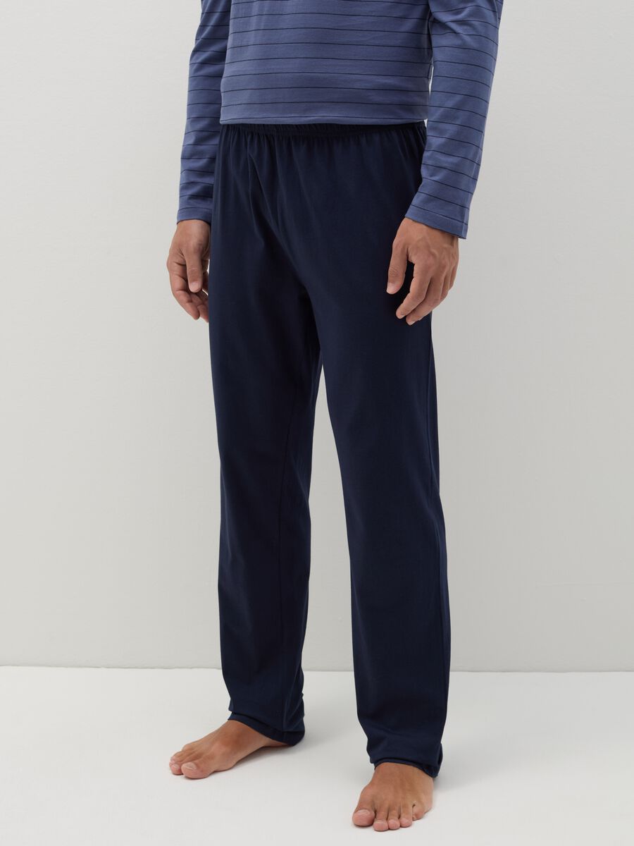 Cotton pyjamas with striped pattern_3