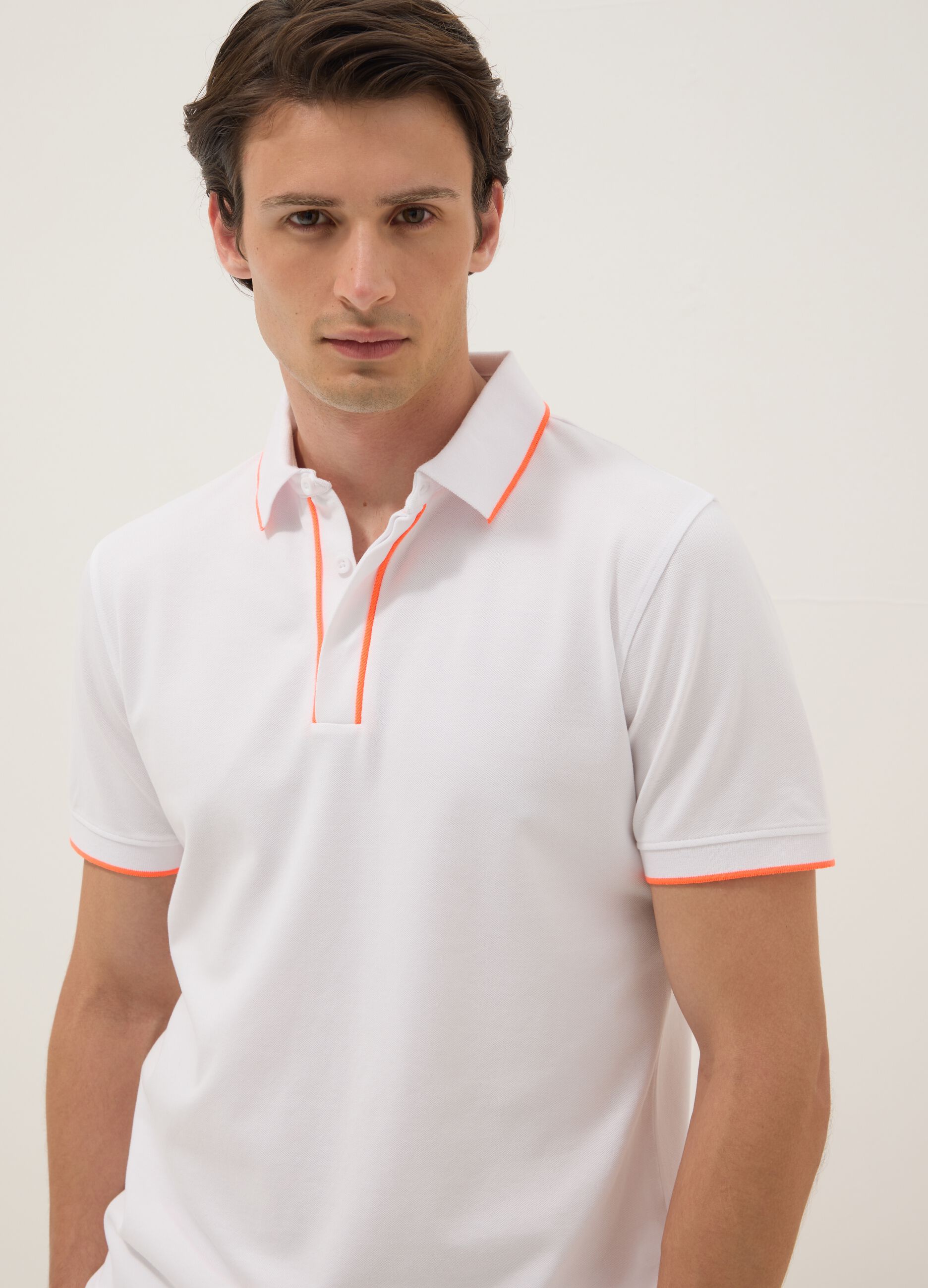 White stretch cotton polo shirt with contrast trims
