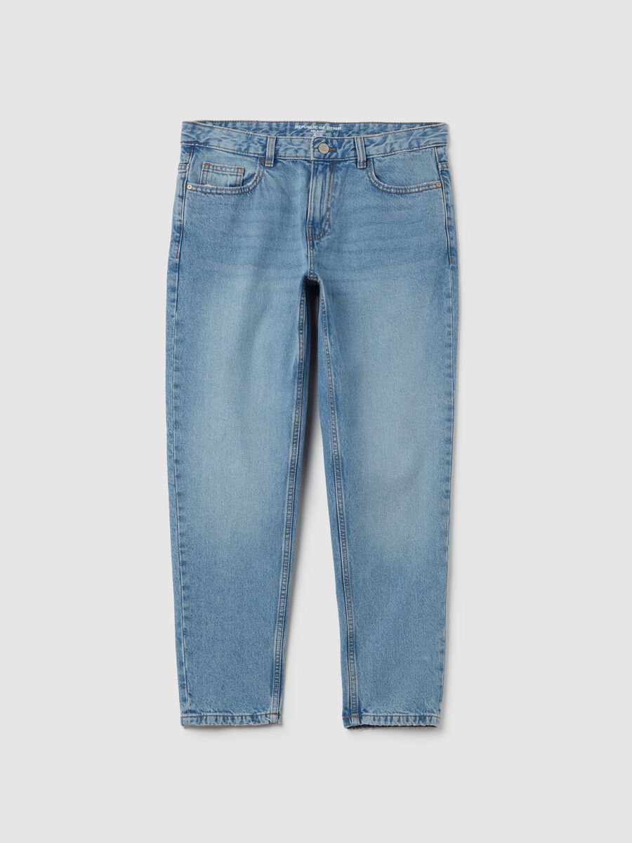 Relaxed-fit jeans with fading_4