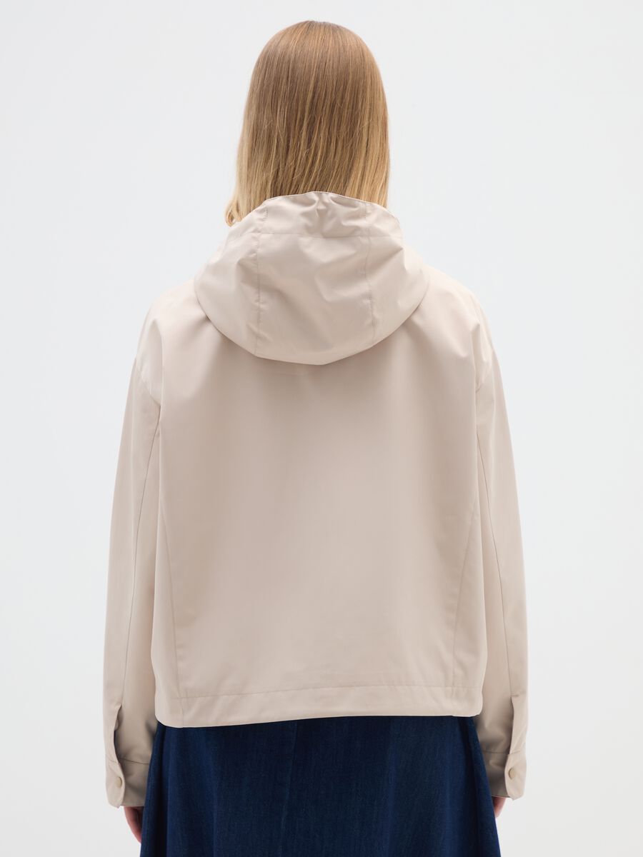 Giubbotto impermeabile in beige regular fit_2